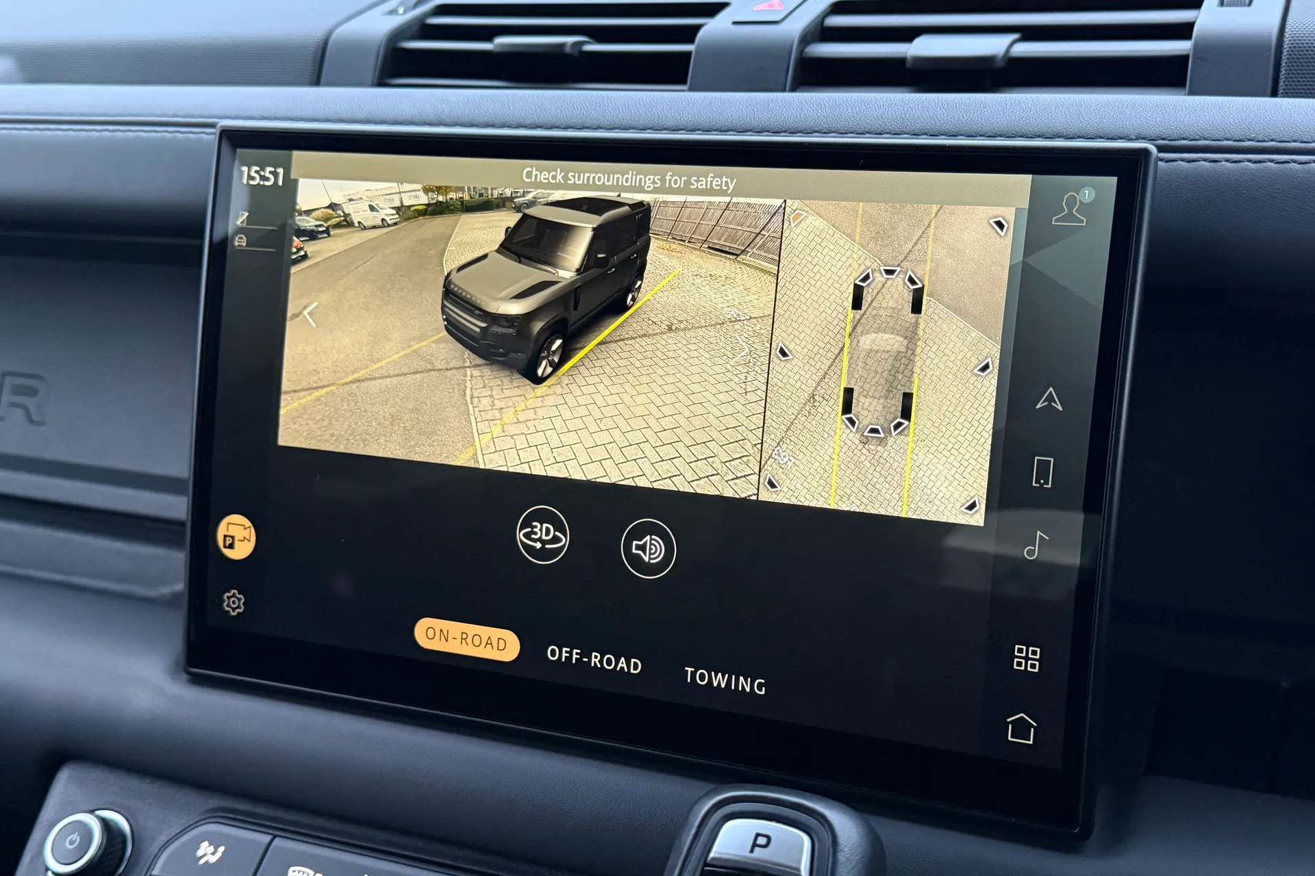 LAND ROVER Defender 110 thumbnail image number 9