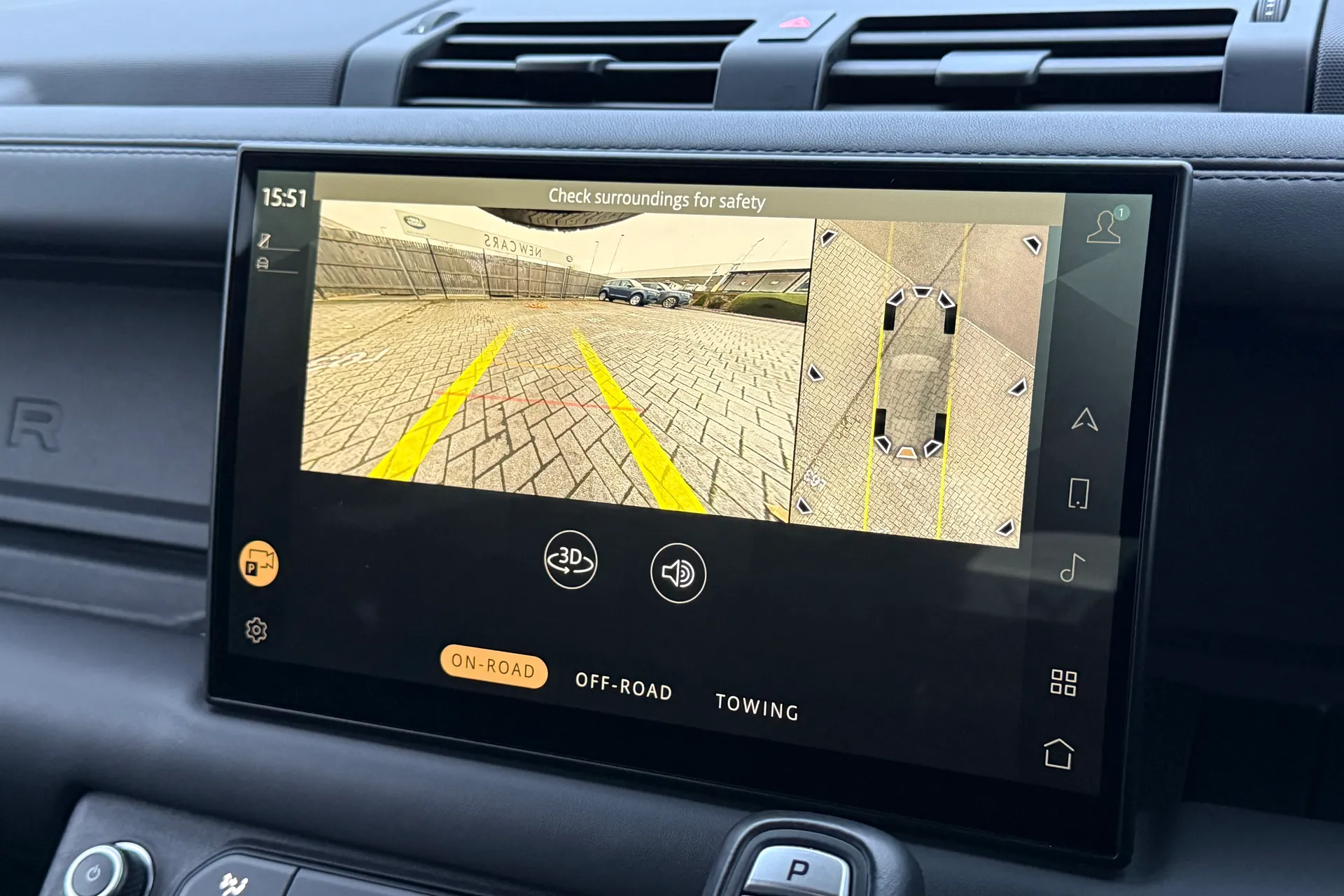 LAND ROVER Defender 110 thumbnail image number 8