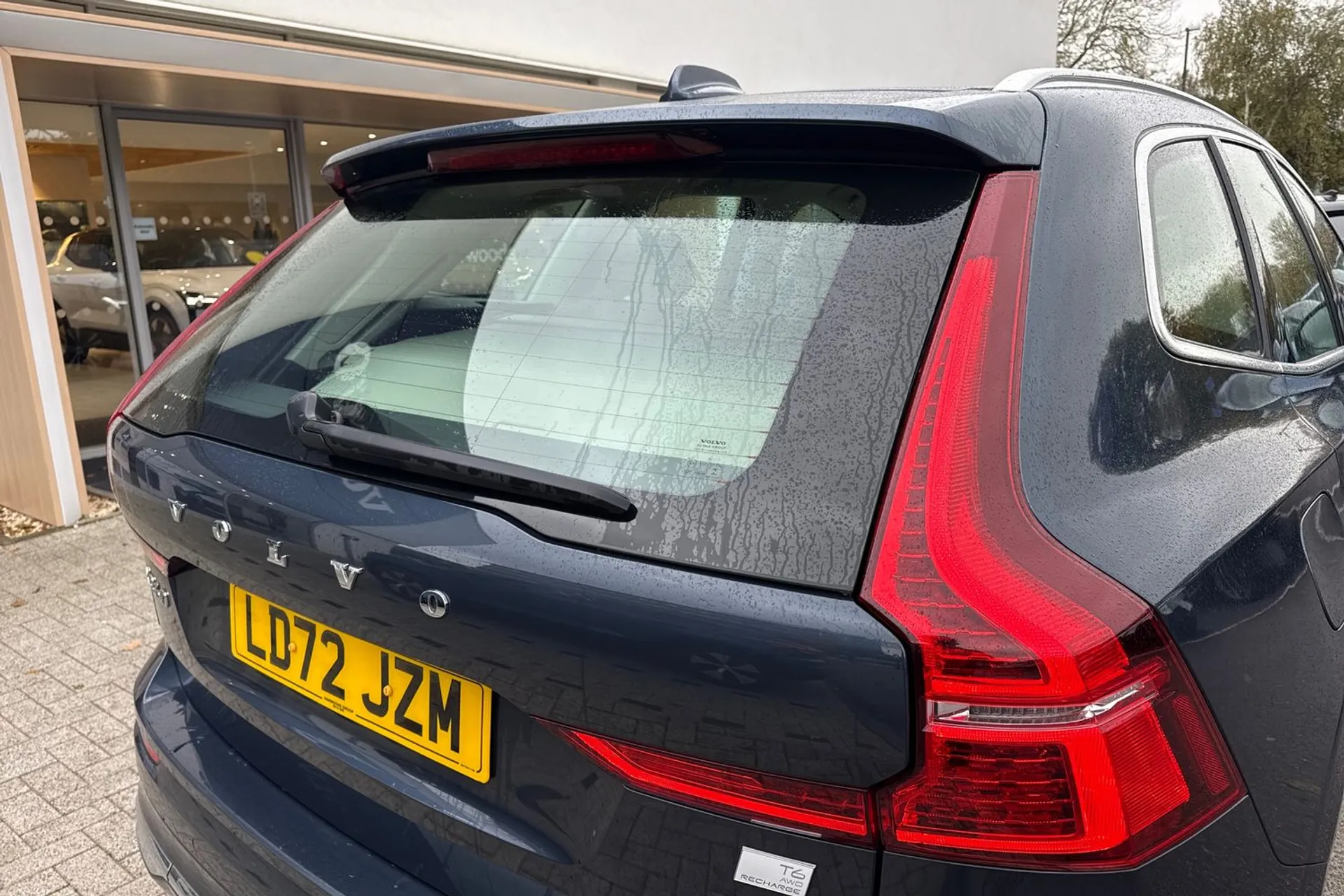 Volvo XC60 thumbnail image number 16