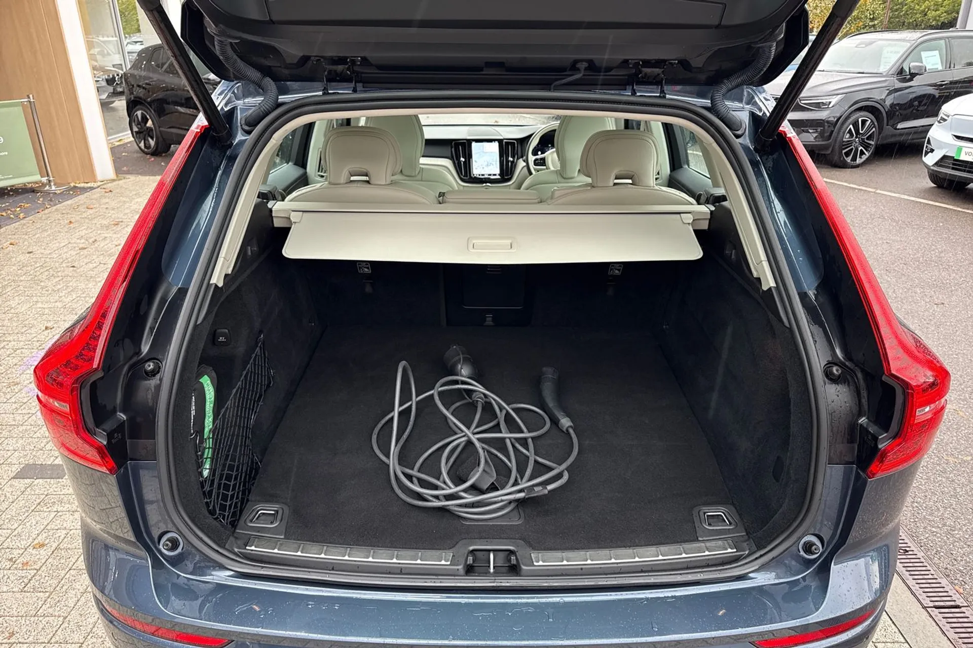 Volvo XC60 thumbnail image number 20