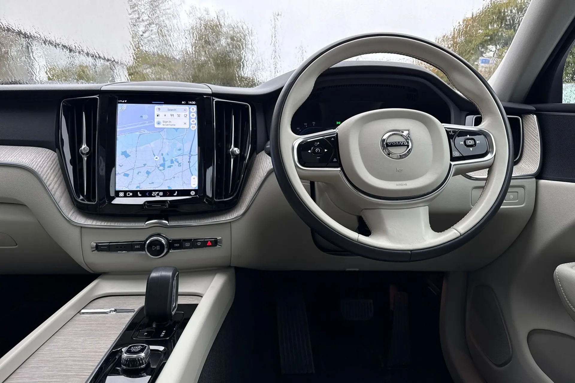 Volvo XC60 thumbnail image number 34