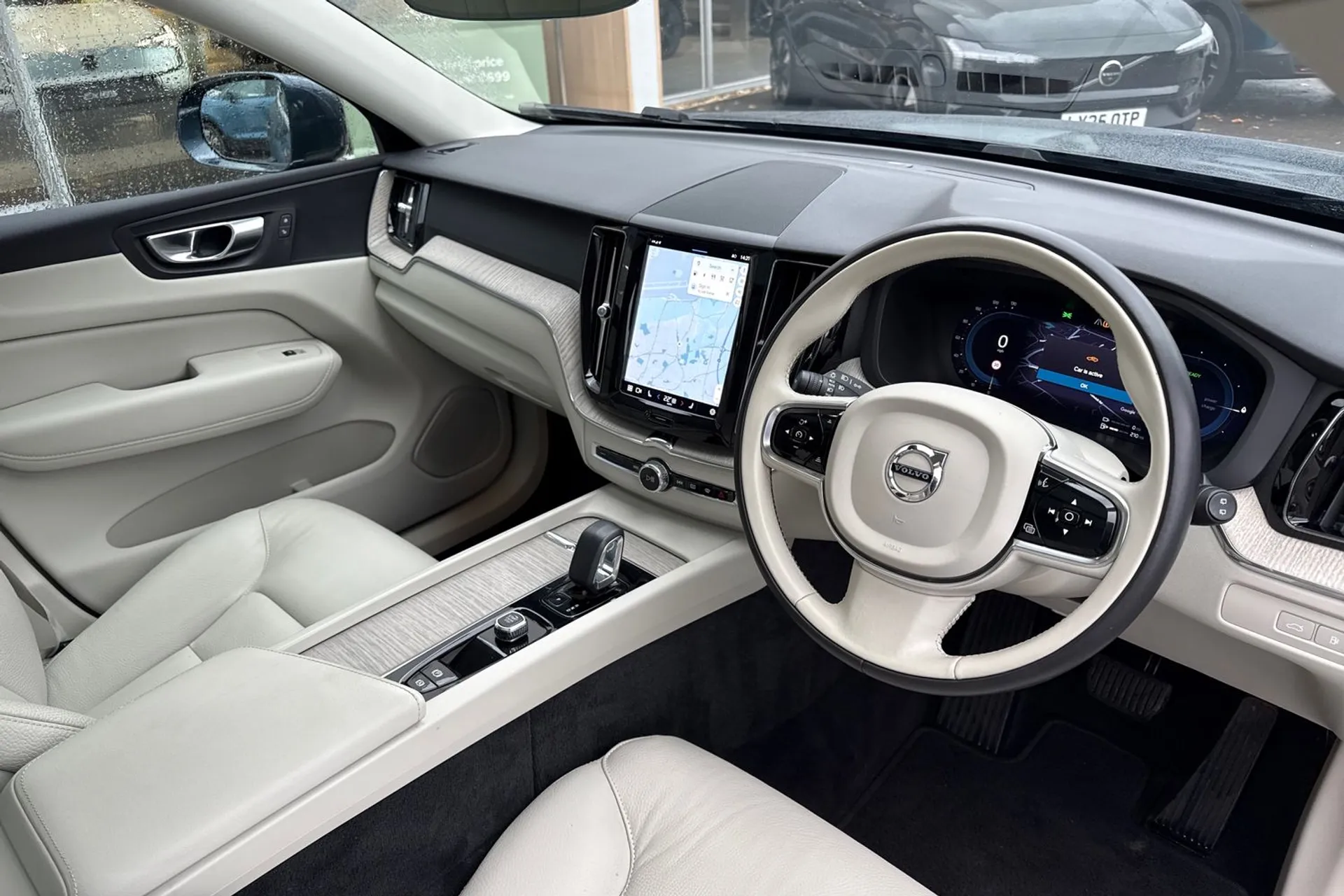 Volvo XC60 thumbnail image number 6