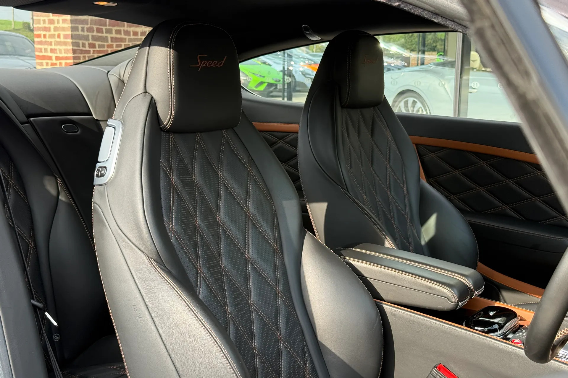 Bentley CONTINENTAL thumbnail image number 12