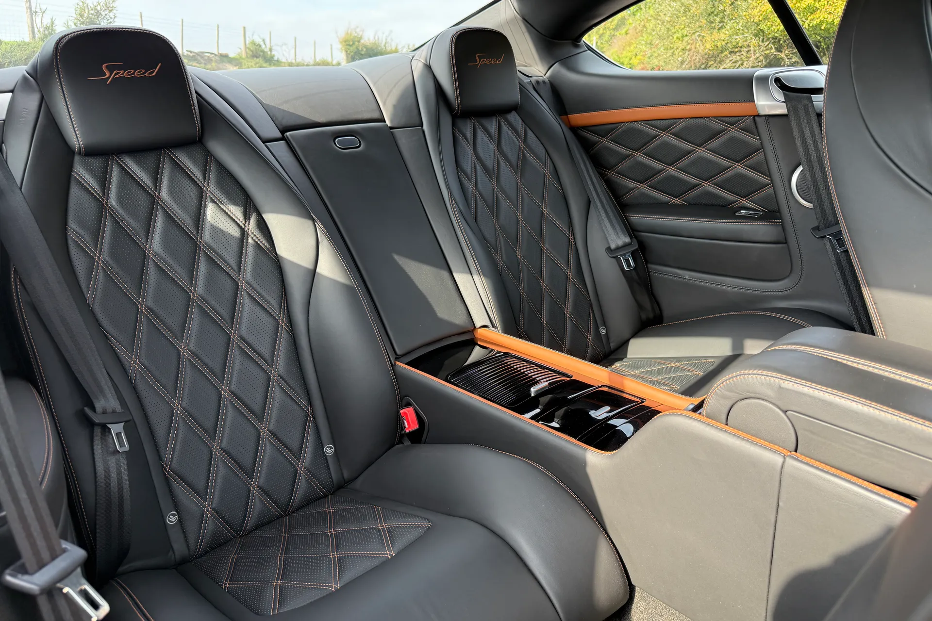 Bentley CONTINENTAL thumbnail image number 57