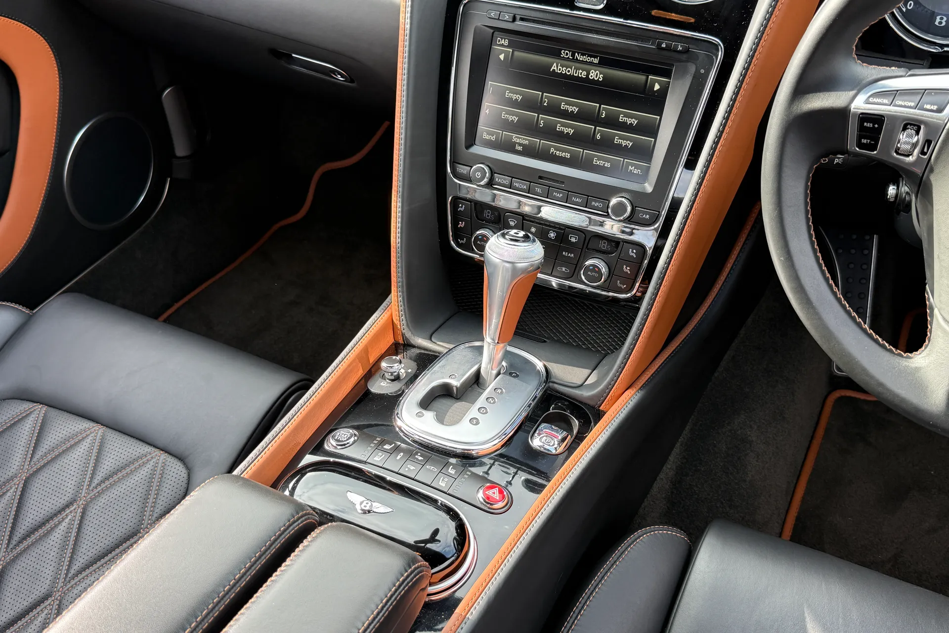 Bentley CONTINENTAL thumbnail image number 30