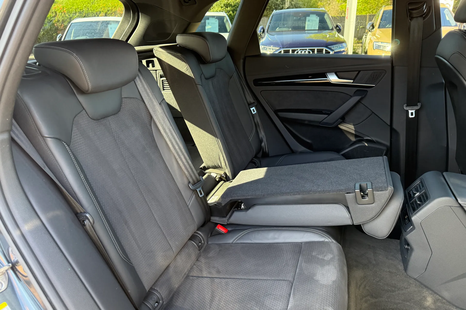 Audi Q5 thumbnail image number 50