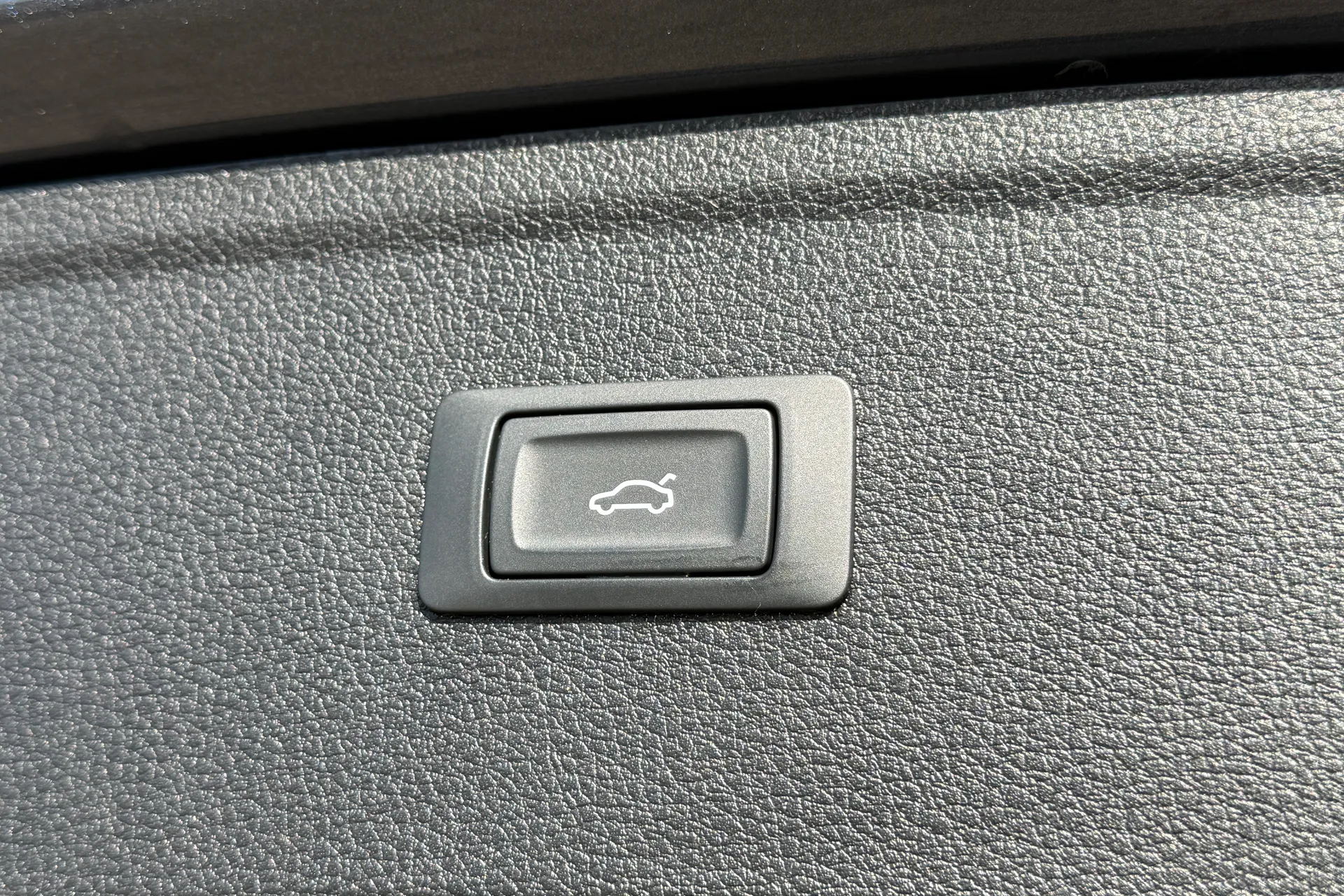 Audi Q5 thumbnail image number 40