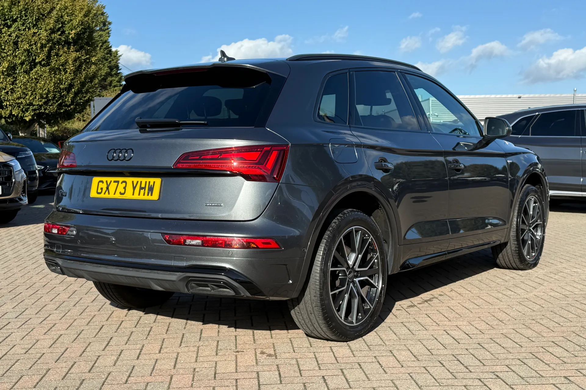 Audi Q5 thumbnail image number 36