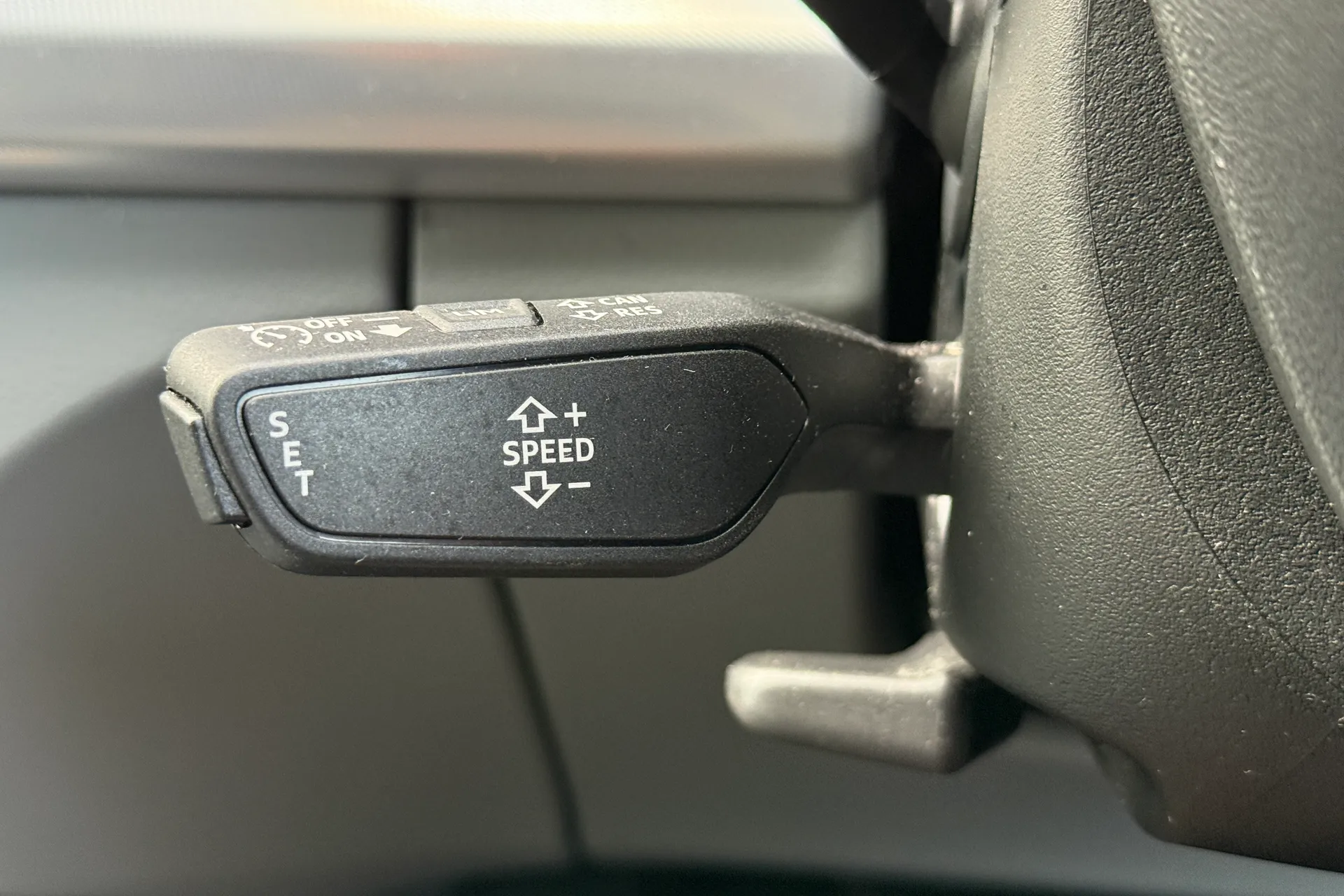 Audi Q5 thumbnail image number 13