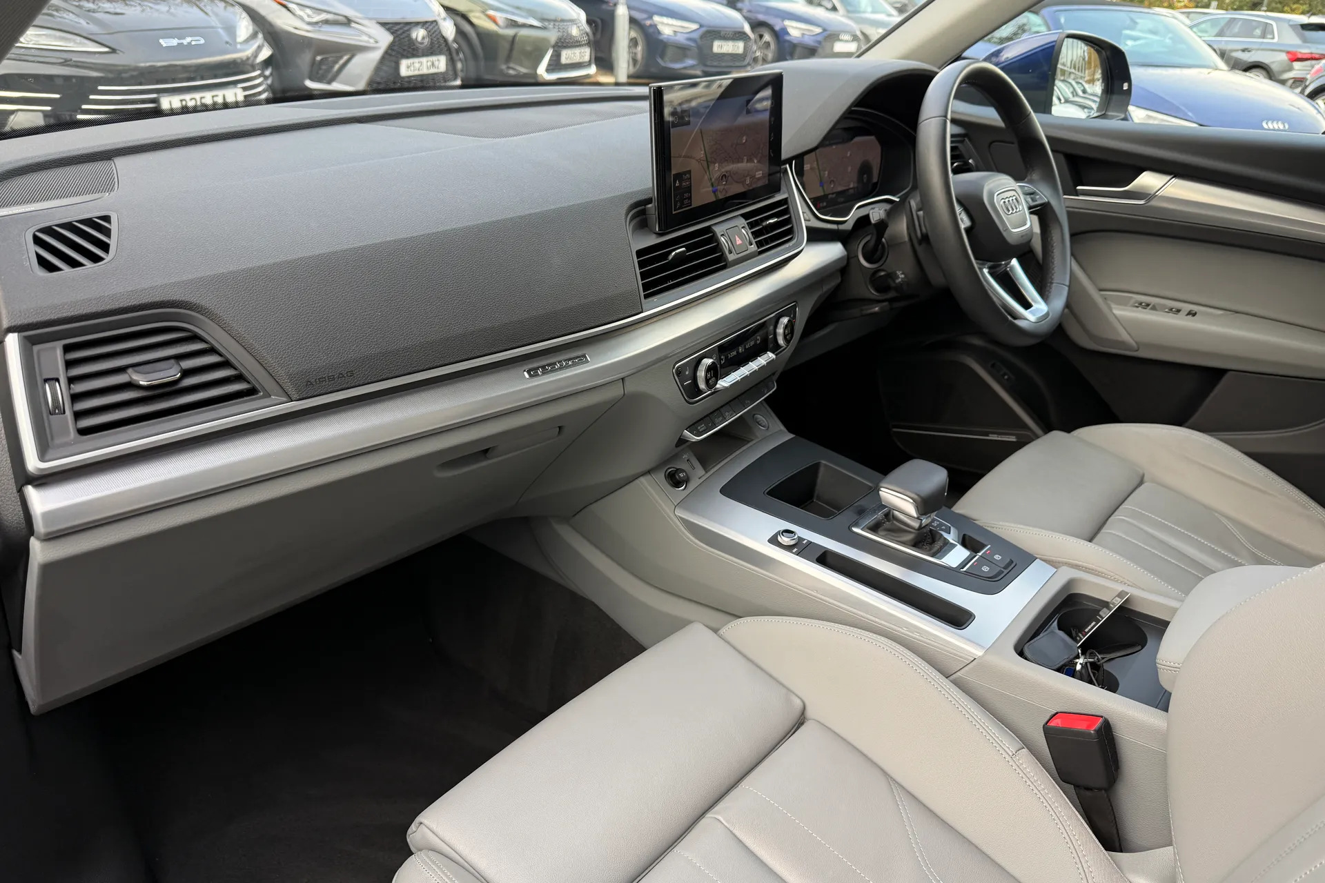 Audi Q5 thumbnail image number 51