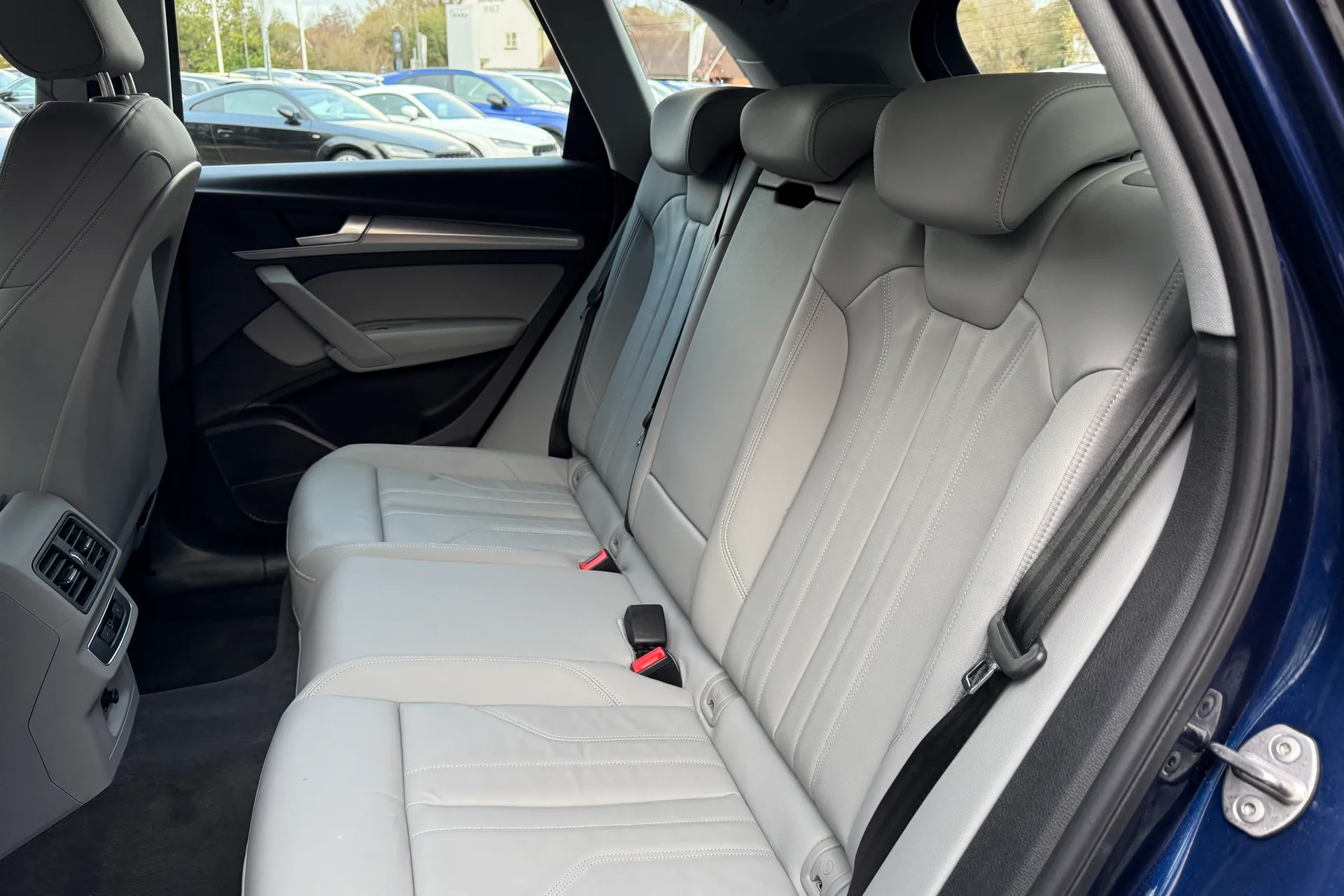 Audi Q5 thumbnail image number 49