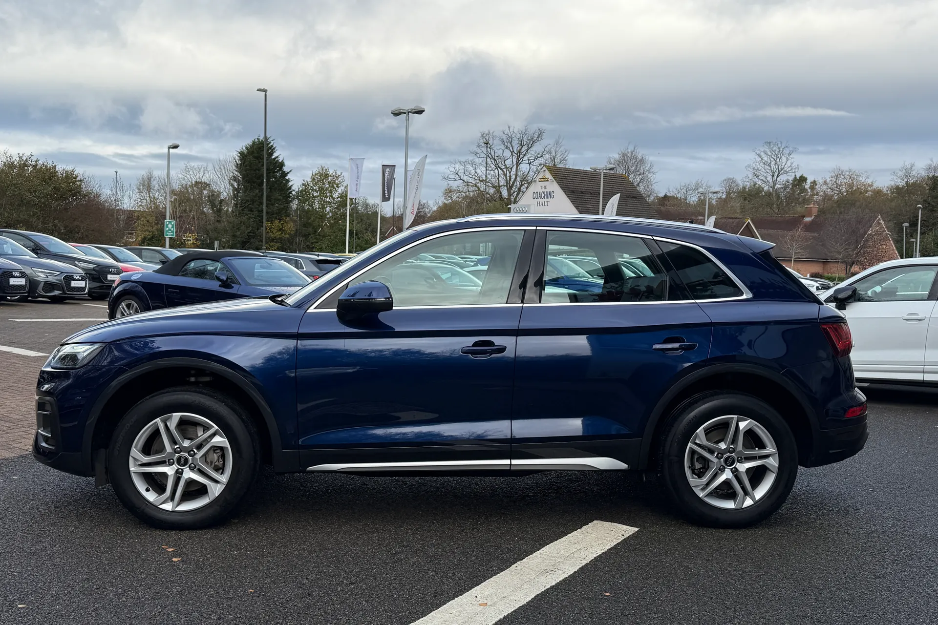 Audi Q5 thumbnail image number 47