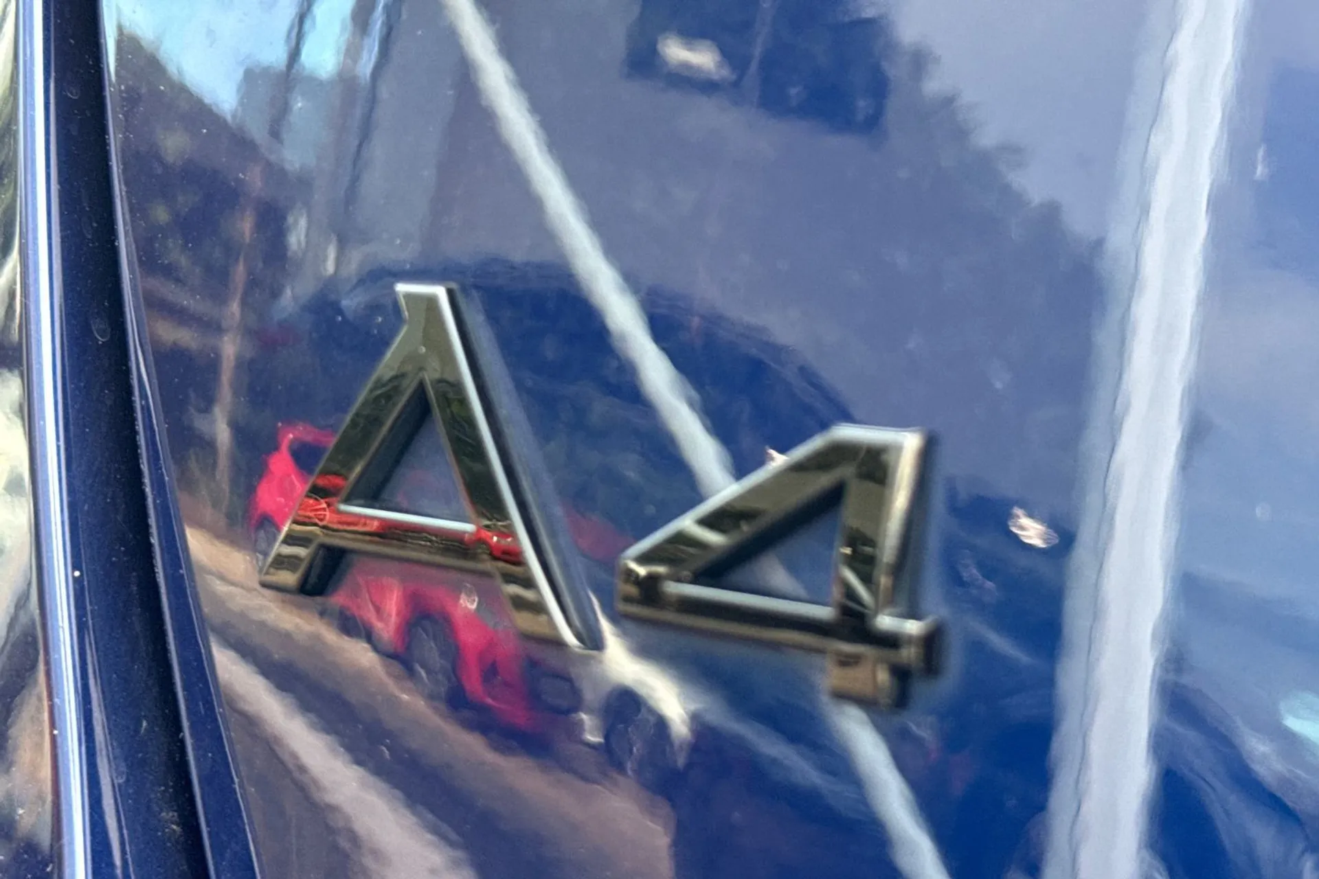 Audi A4 thumbnail image number 49