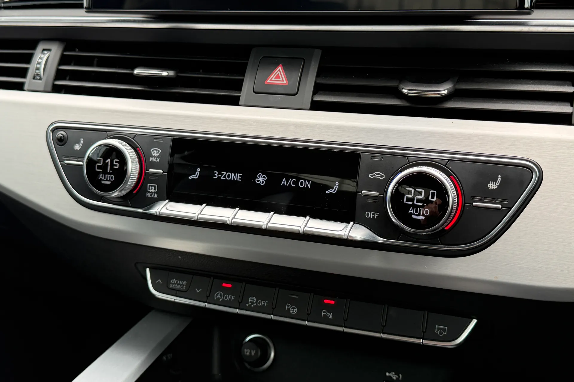 Audi A5 thumbnail image number 22