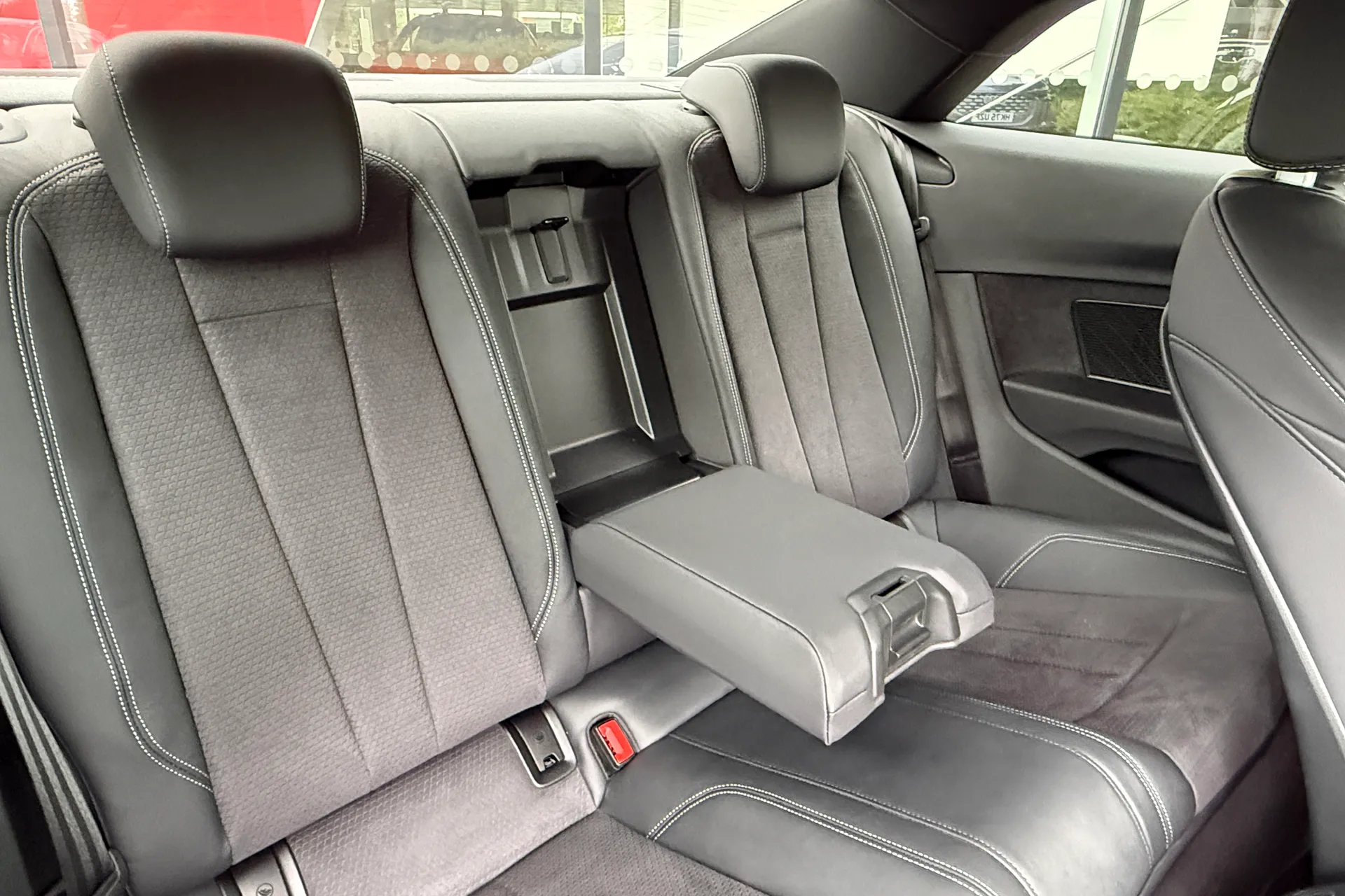 Audi A5 thumbnail image number 42