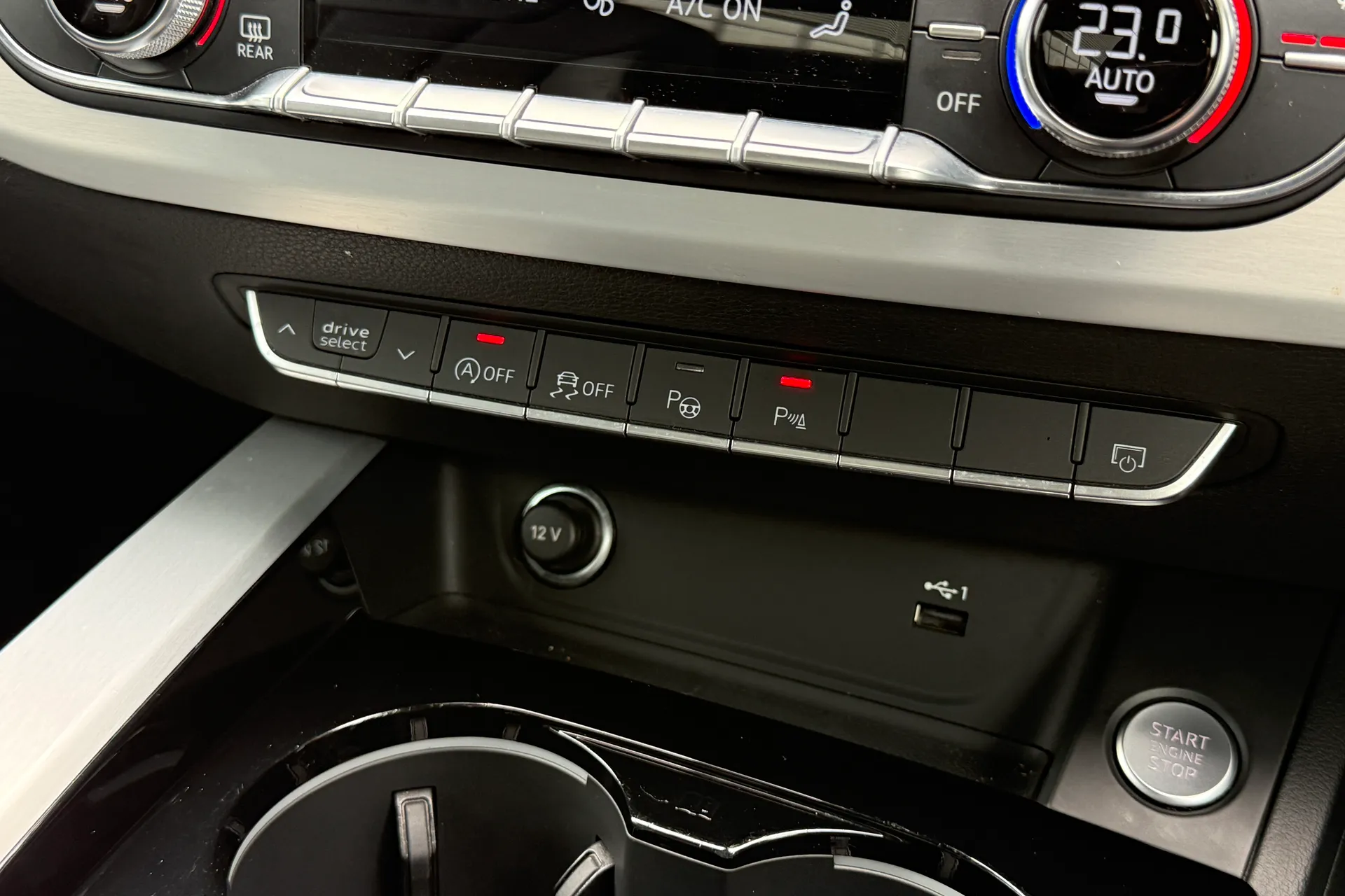 Audi A5 thumbnail image number 28