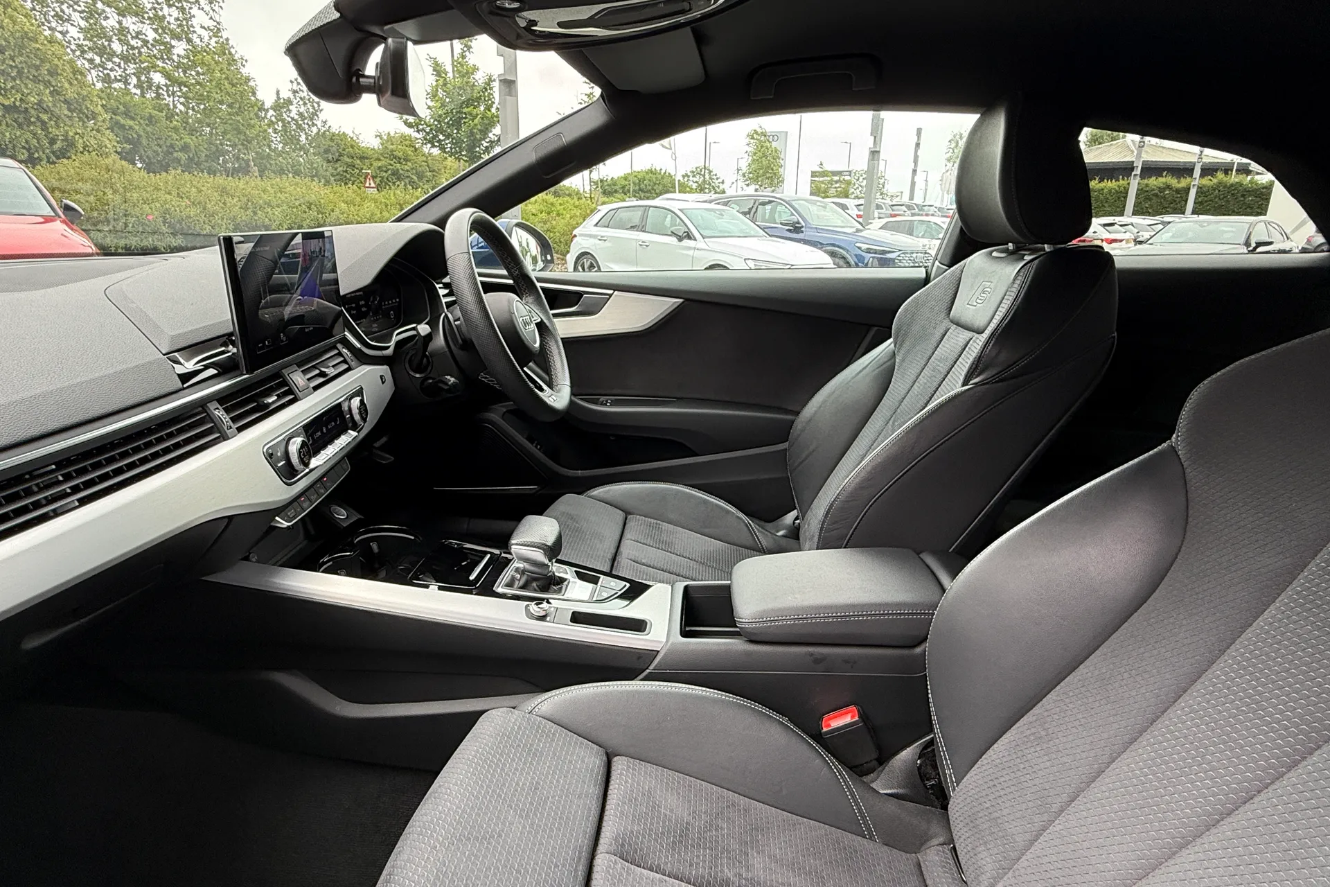 Audi A5 thumbnail image number 17