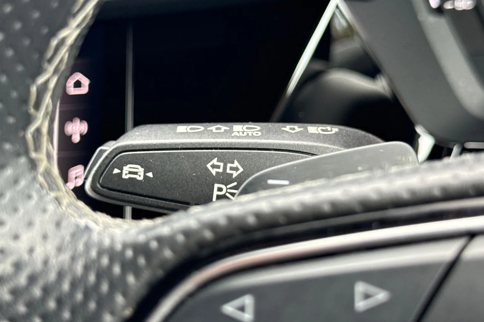 Audi A3 thumbnail image number 19