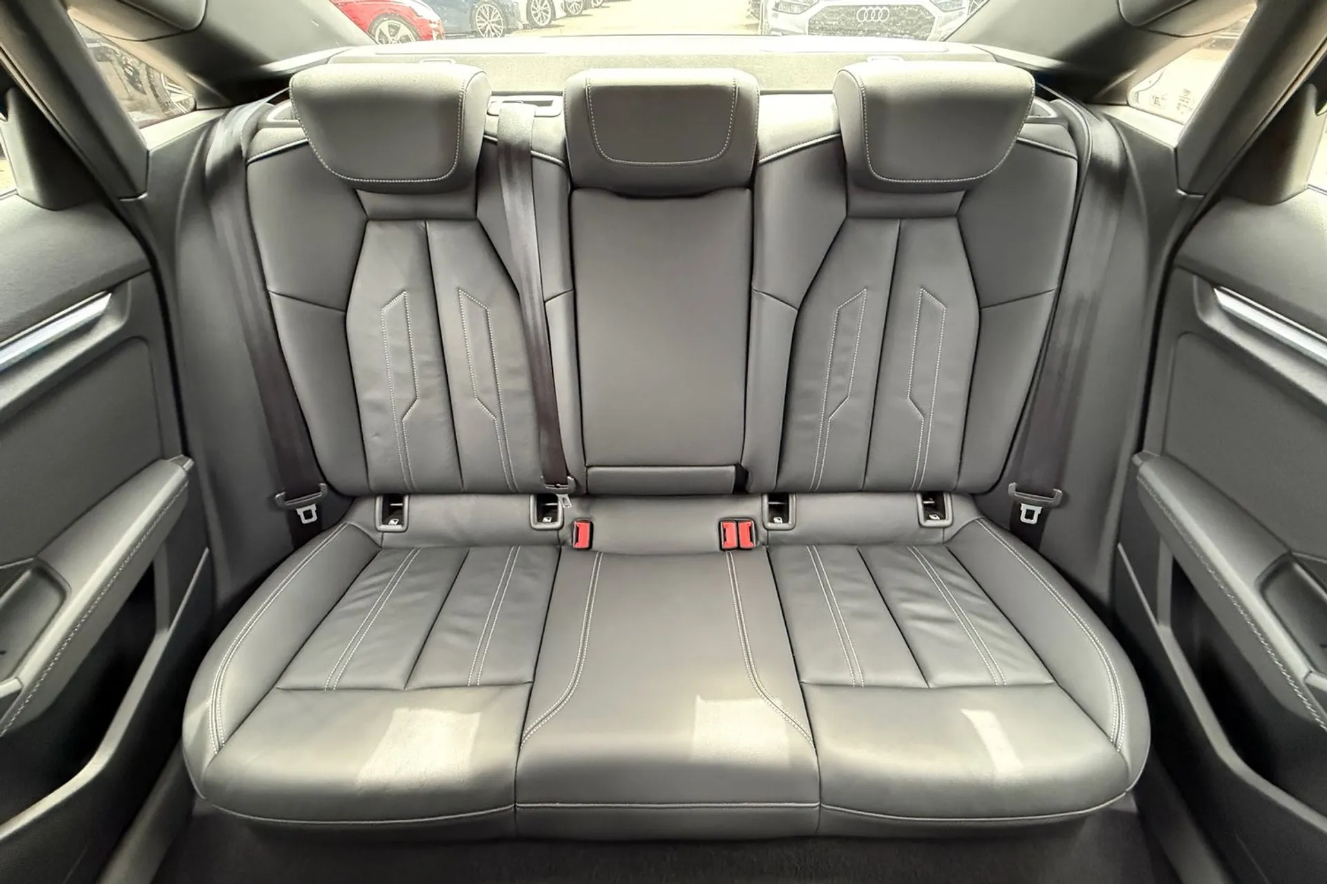 Audi A3 thumbnail image number 7