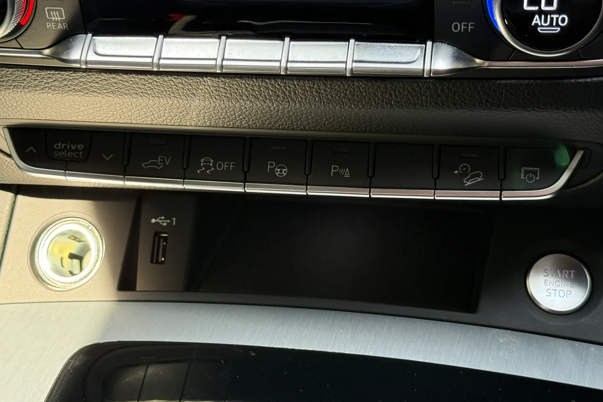 Audi Q5 thumbnail image number 22