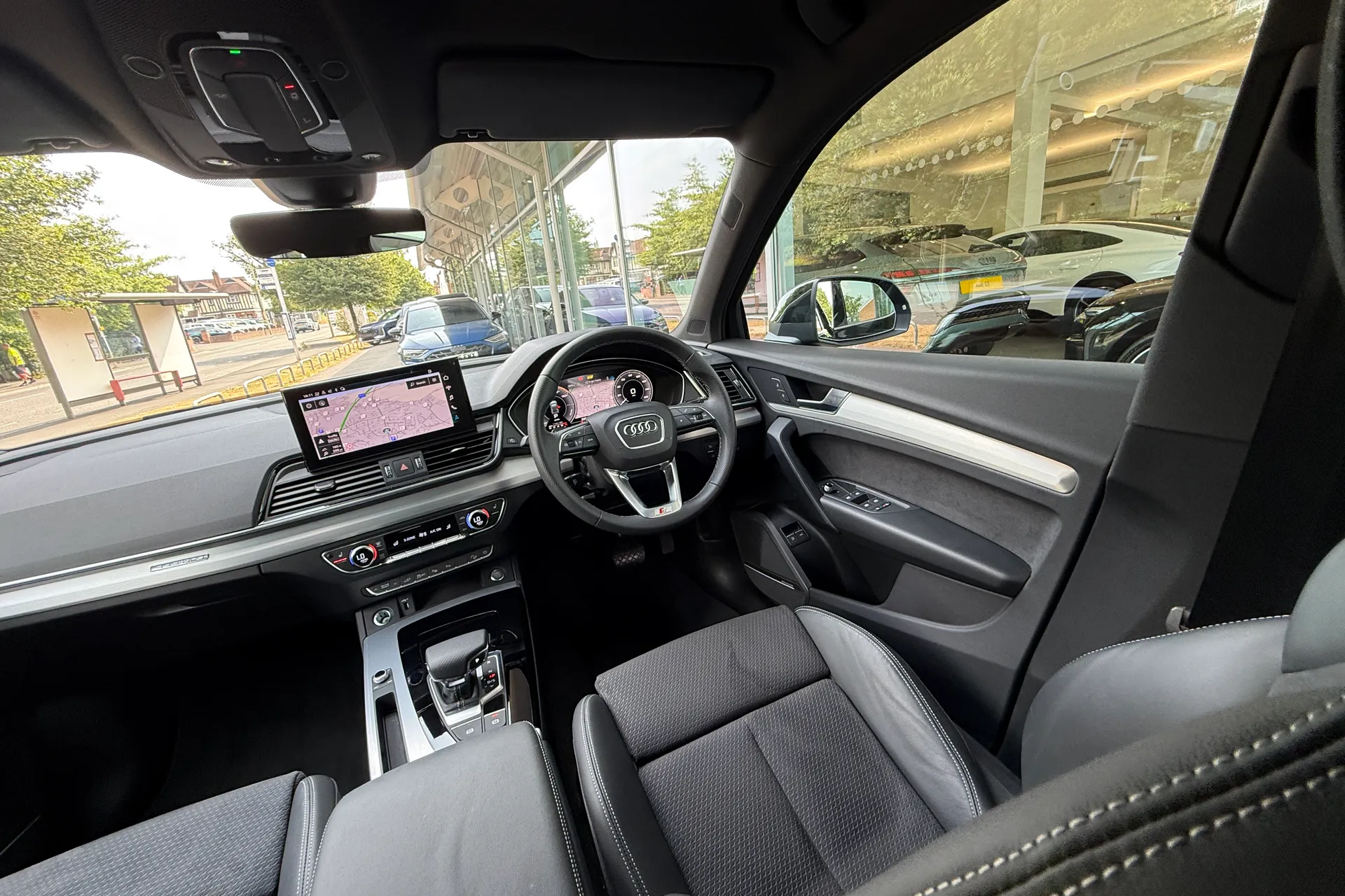 Audi Q5 thumbnail image number 45