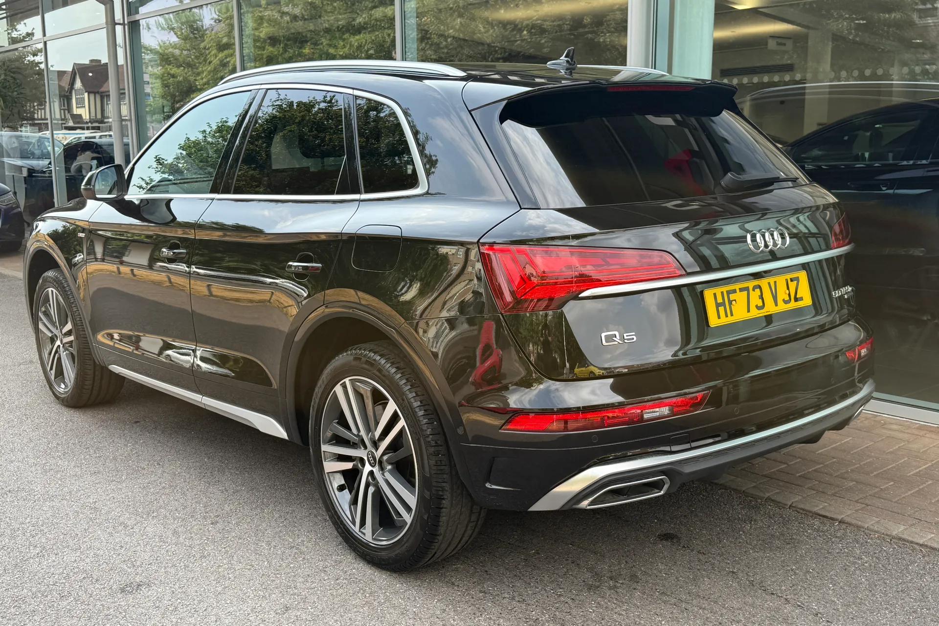 Audi Q5 thumbnail image number 3