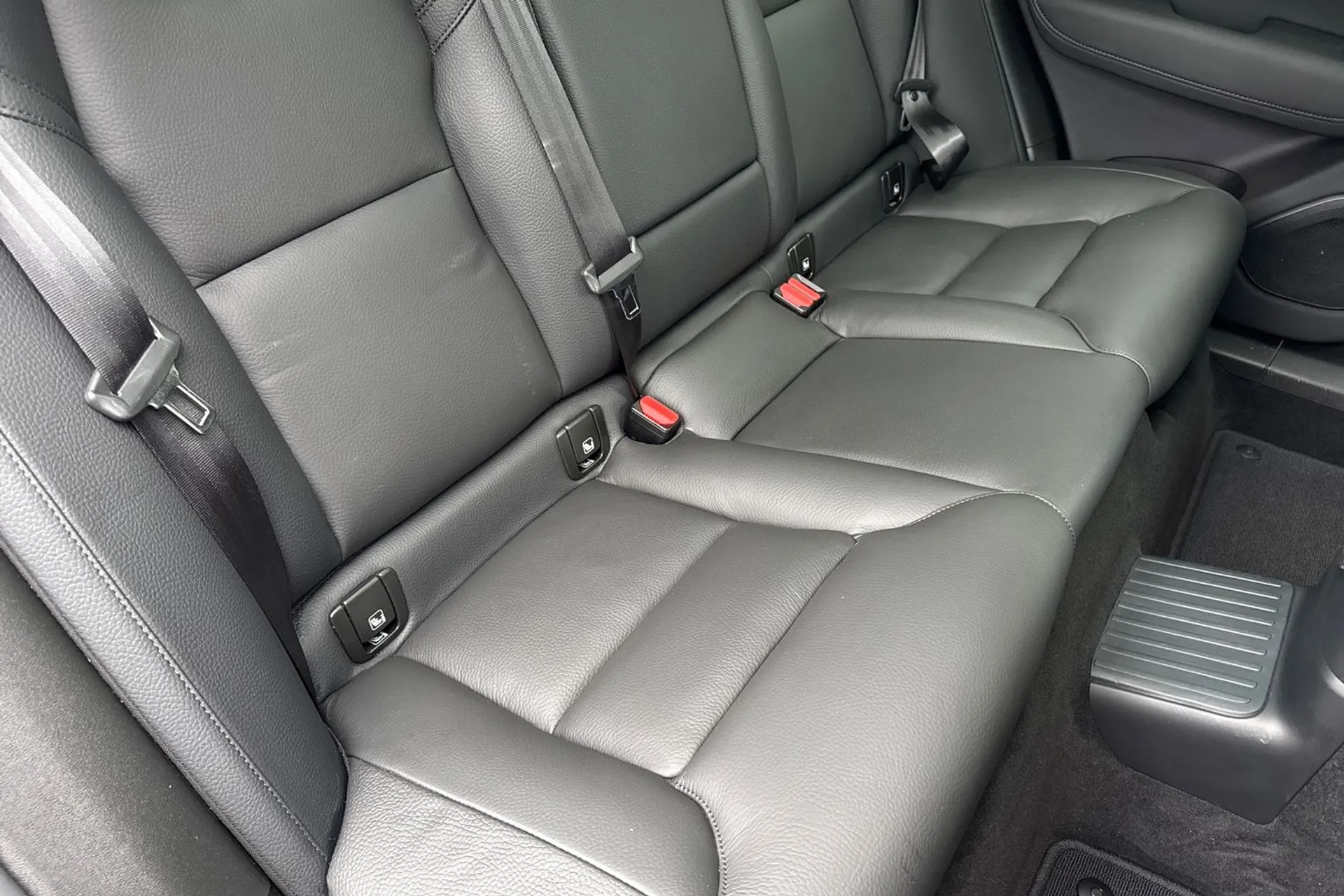 Volvo XC60 thumbnail image number 25