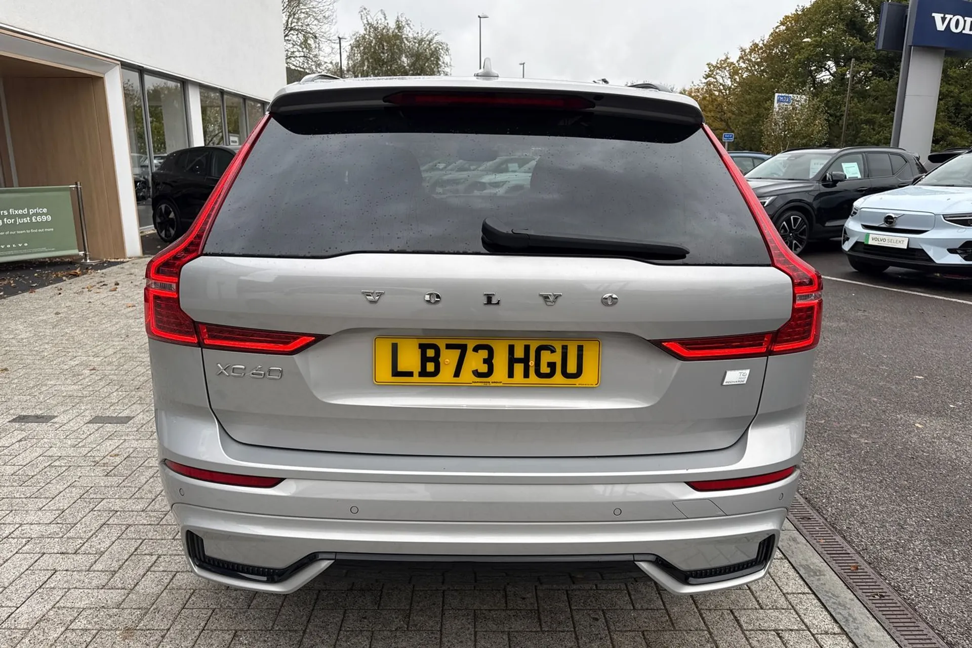 Volvo XC60 thumbnail image number 9