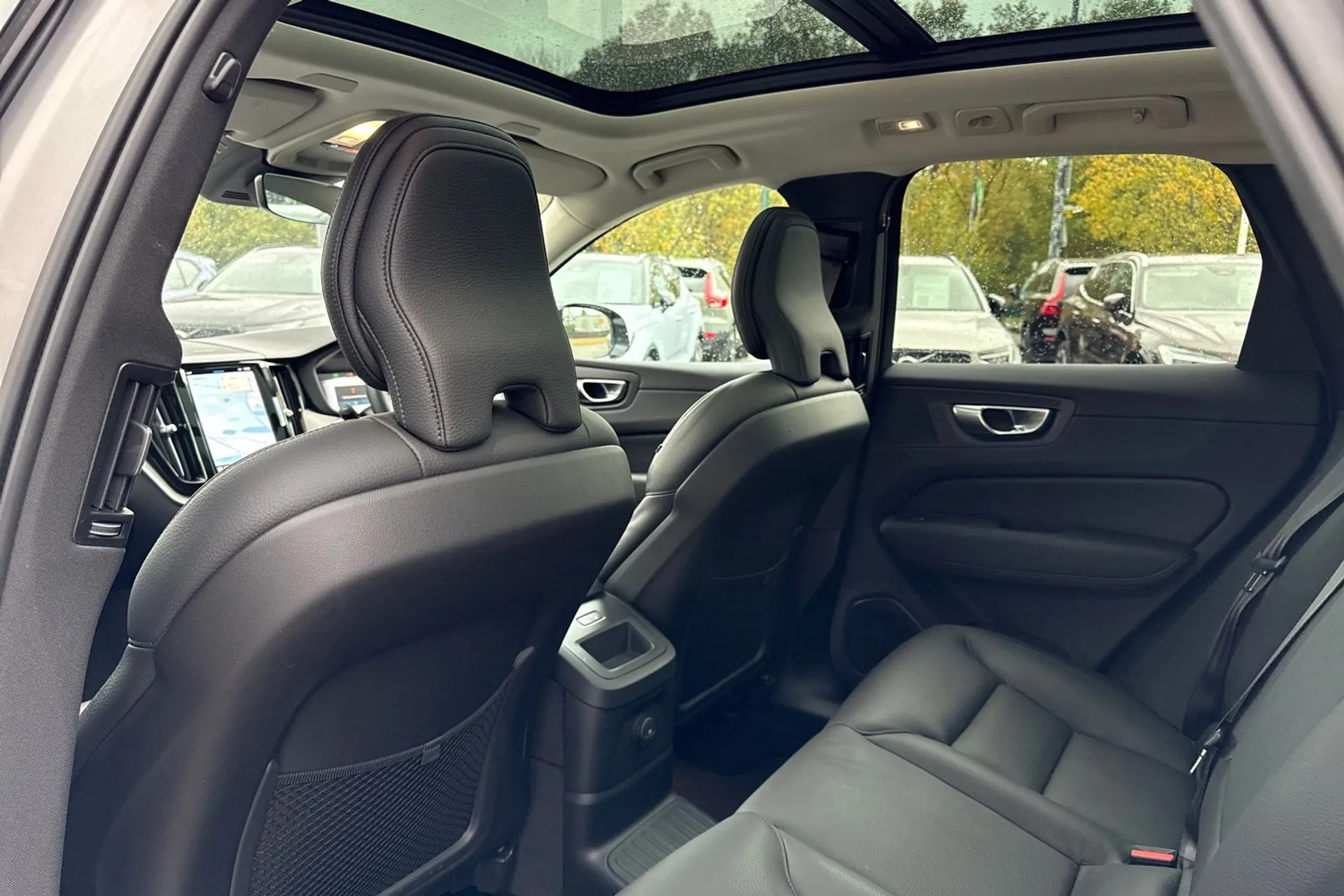 Volvo XC60 thumbnail image number 31