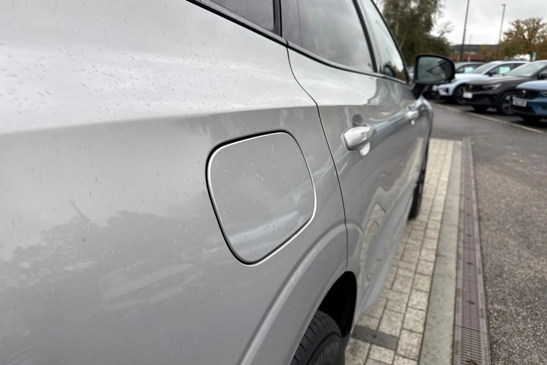 Volvo XC60 thumbnail image number 19