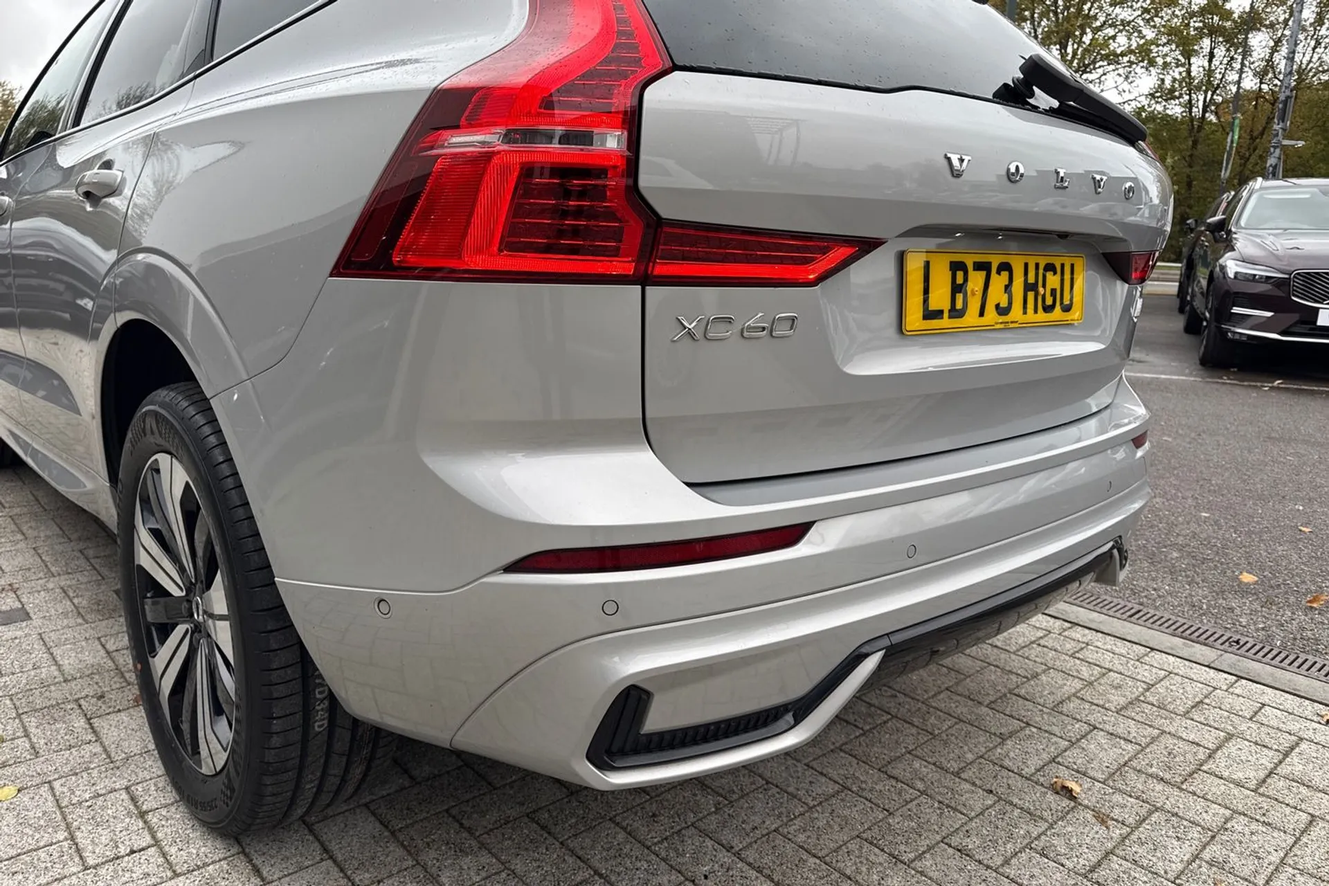 Volvo XC60 thumbnail image number 18