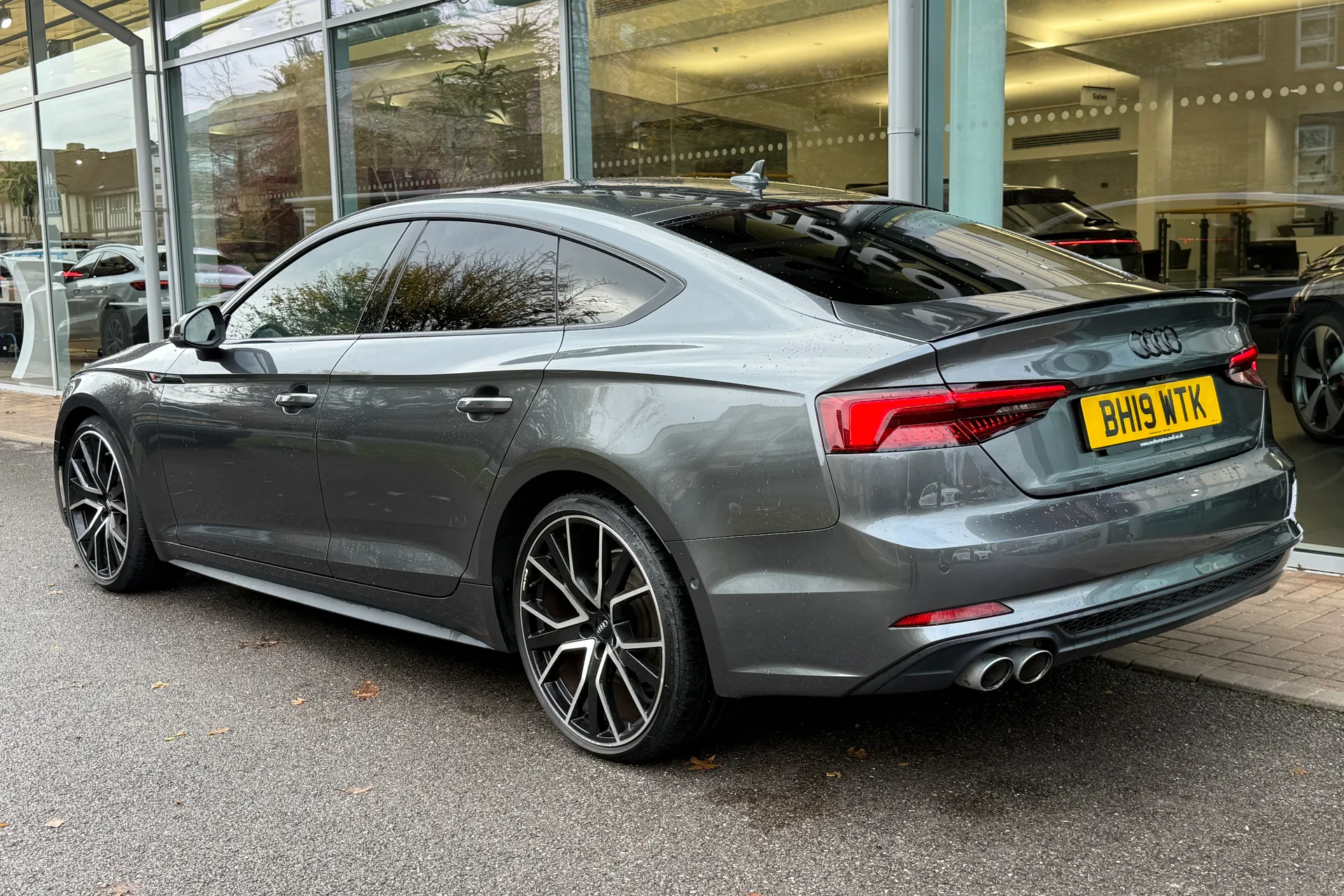 Audi A5 thumbnail image number 10