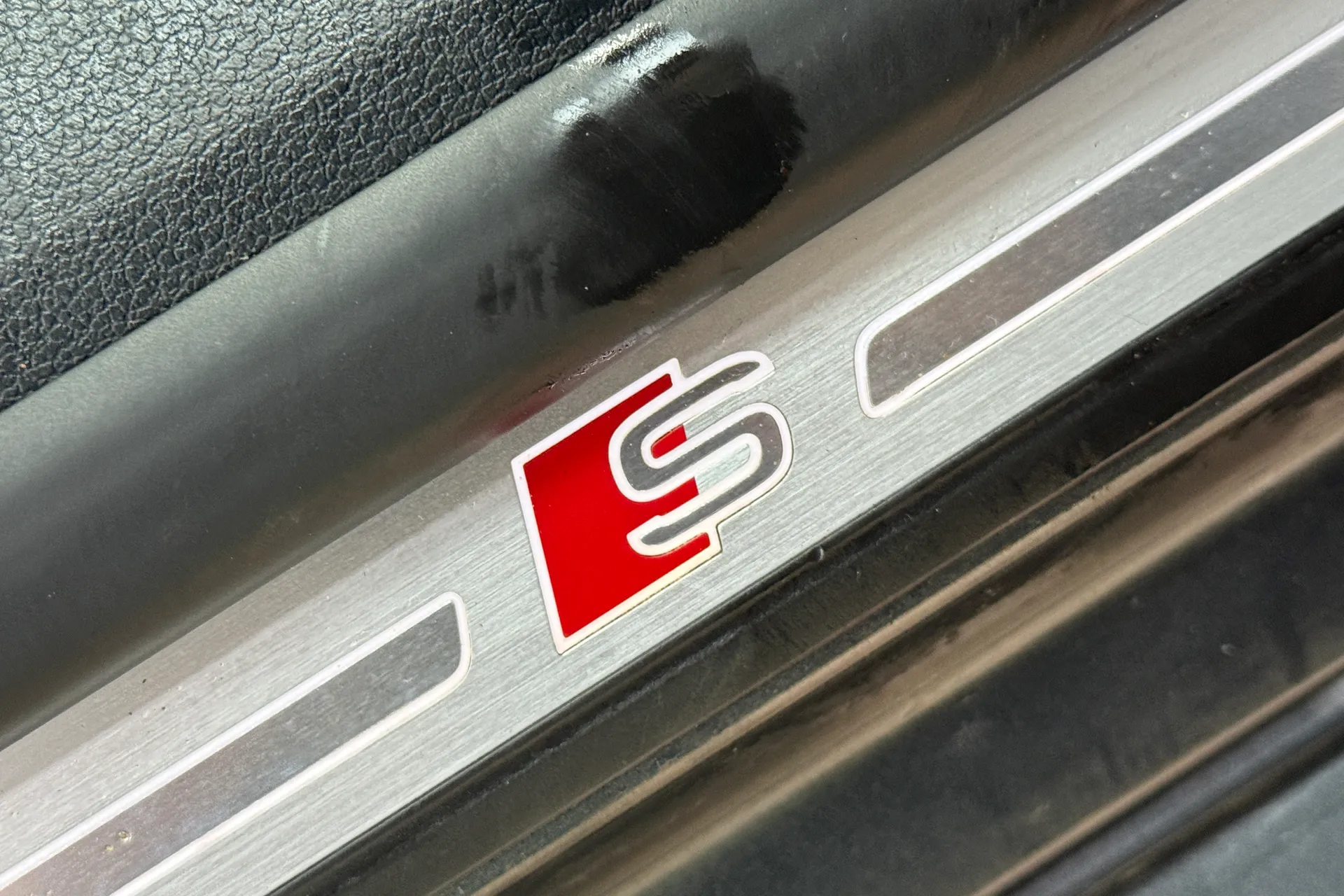 Audi A5 thumbnail image number 42