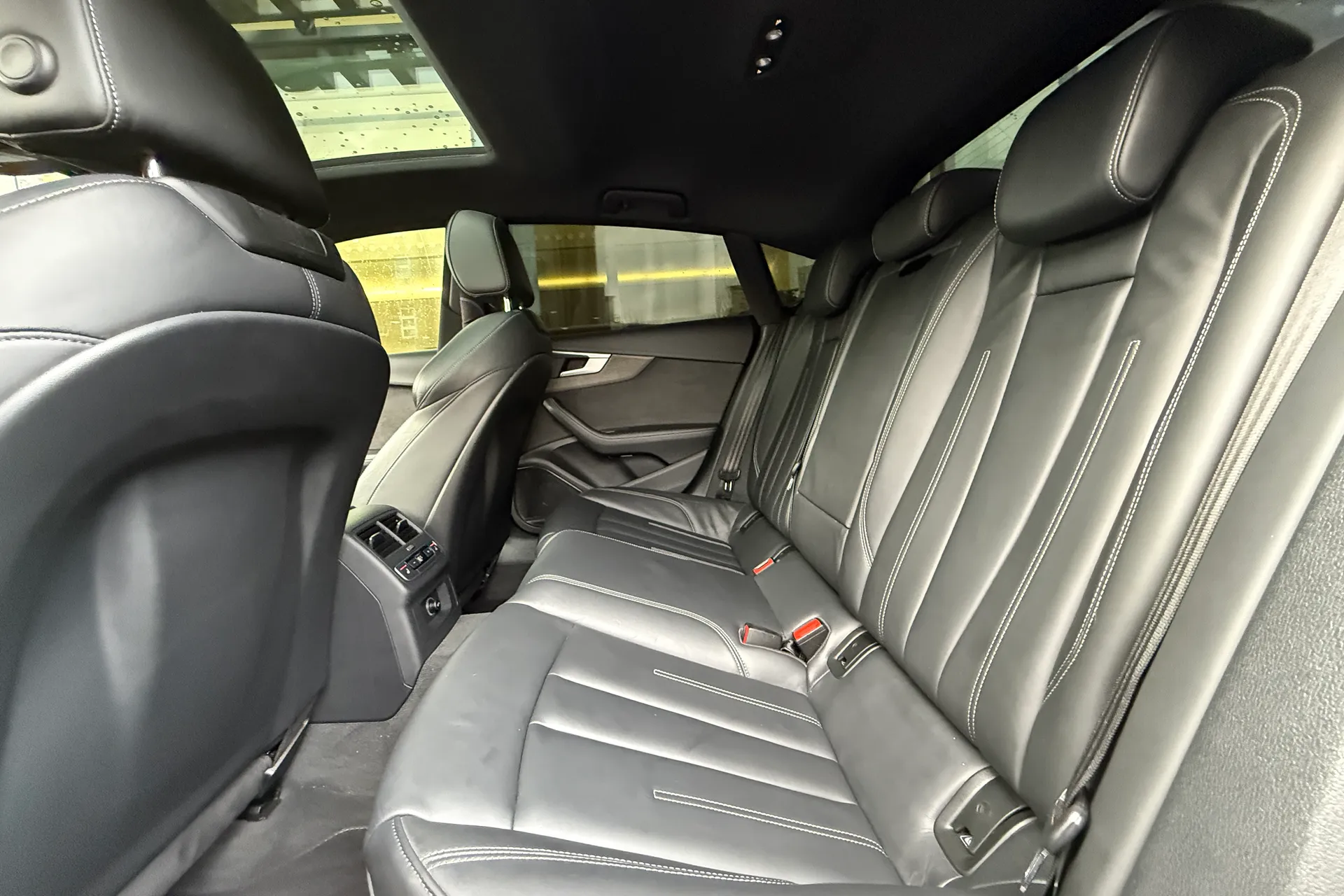 Audi A5 thumbnail image number 70