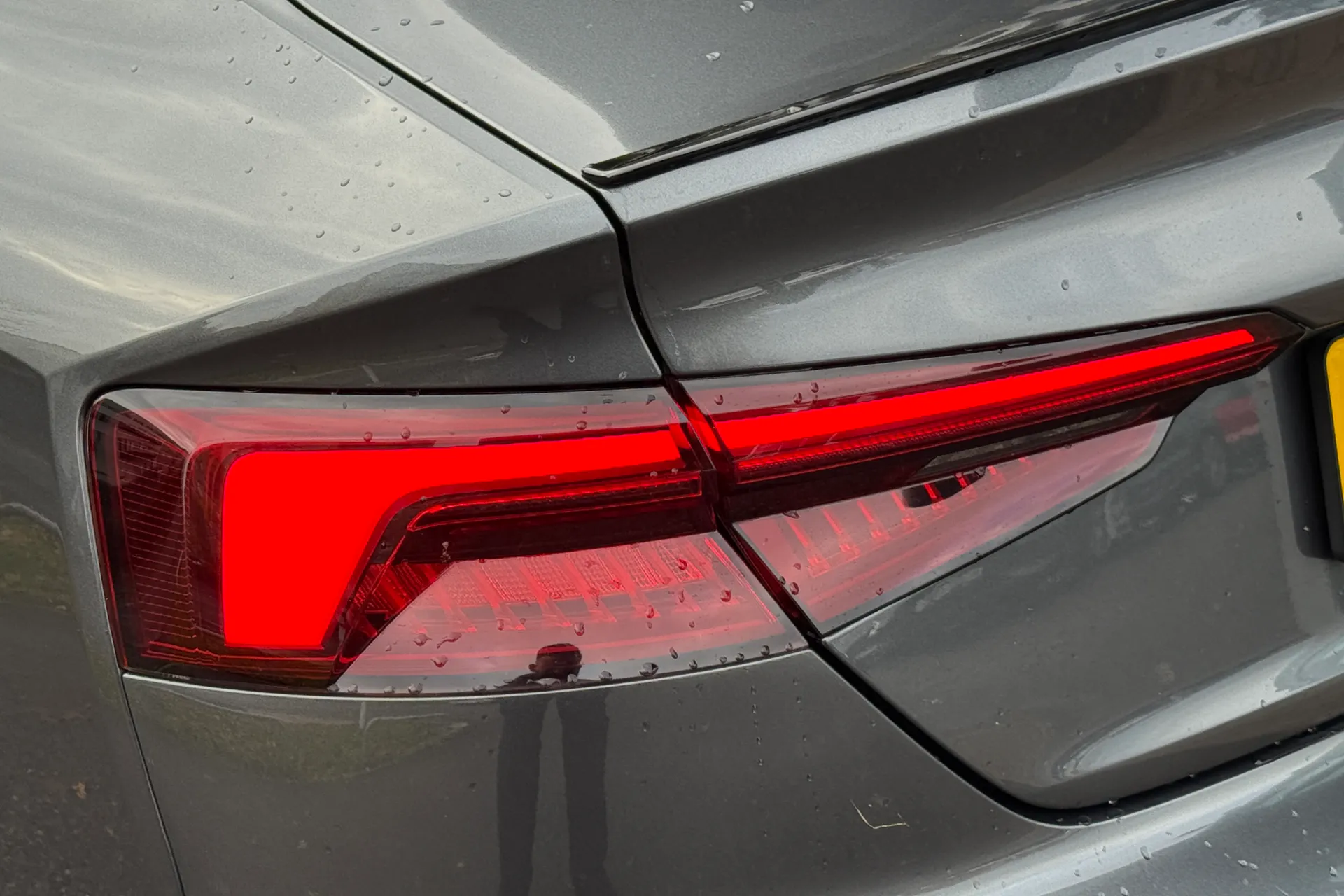 Audi A5 thumbnail image number 58