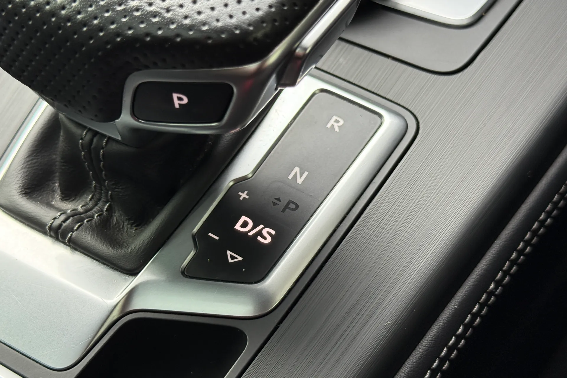 Audi A5 thumbnail image number 29