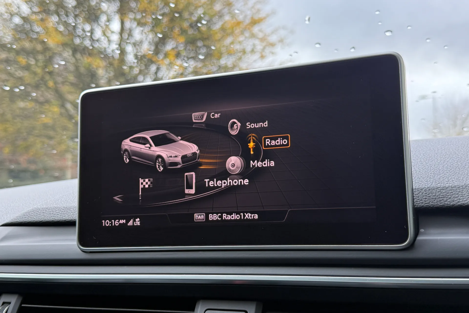 Audi A5 thumbnail image number 35