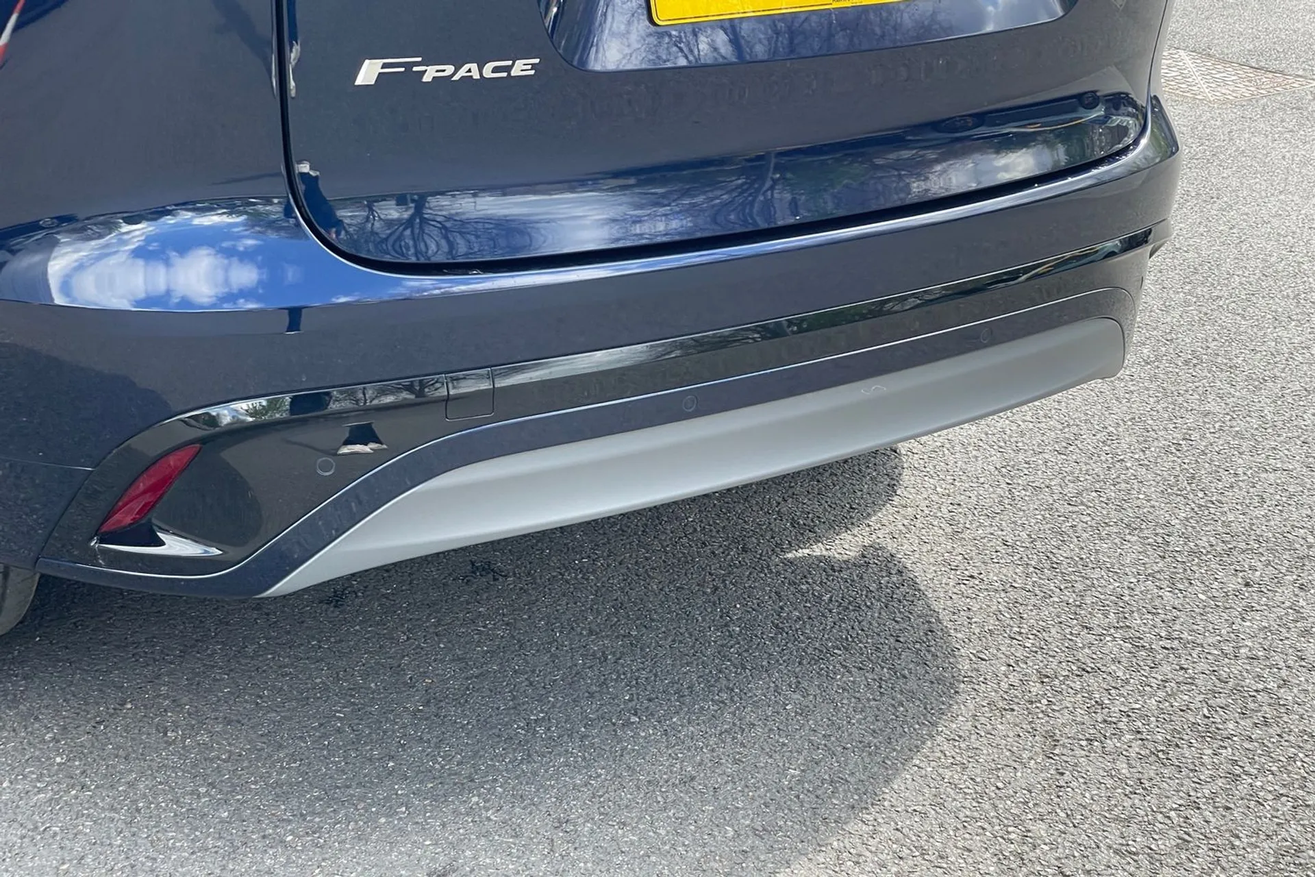 Jaguar F-PACE thumbnail image number 59