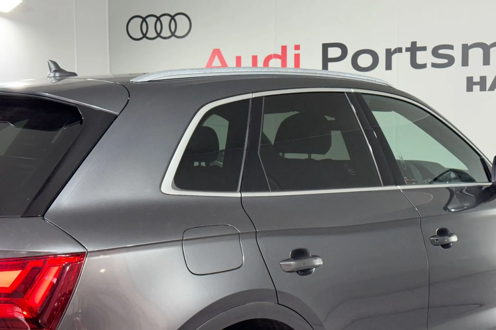 Audi Q5 thumbnail image number 13