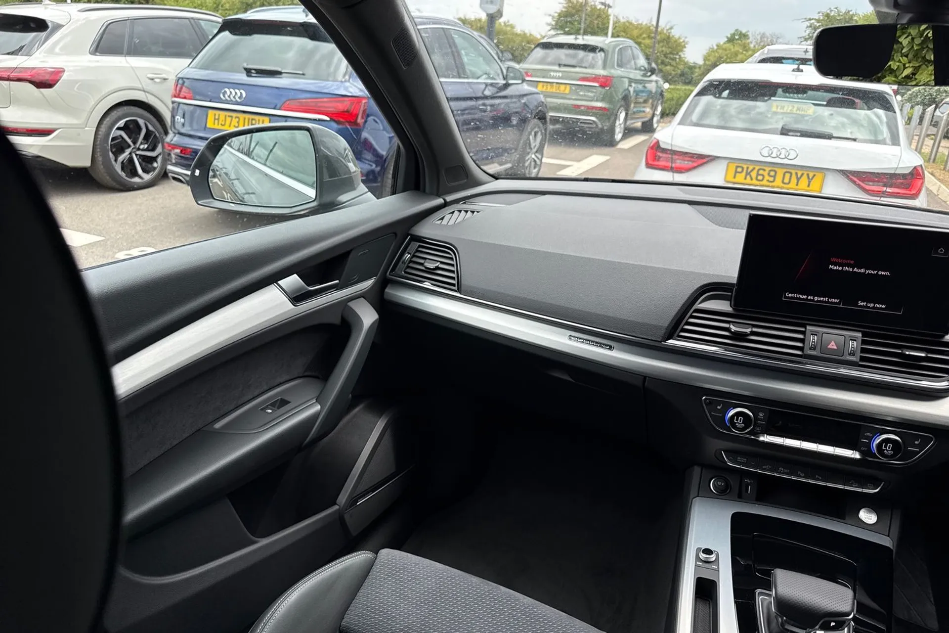 Audi Q5 thumbnail image number 36