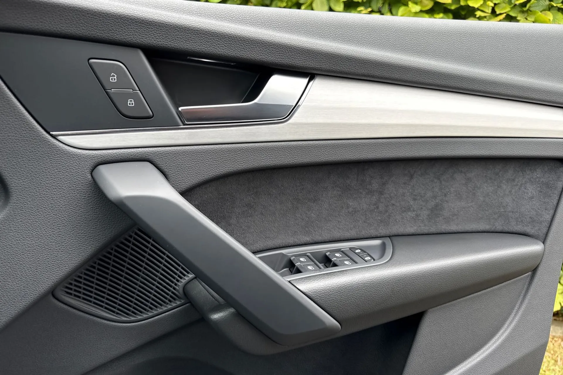 Audi Q5 thumbnail image number 45