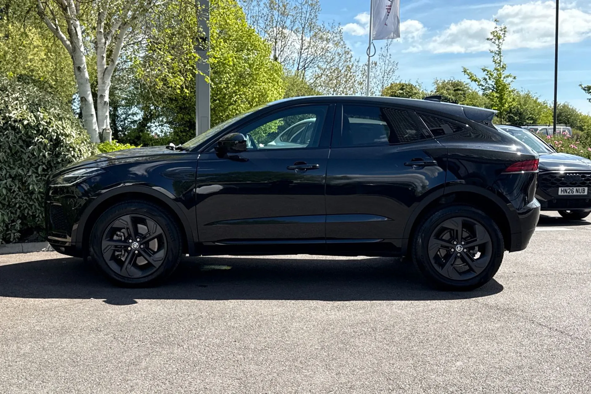 Jaguar E-PACE thumbnail image number 26