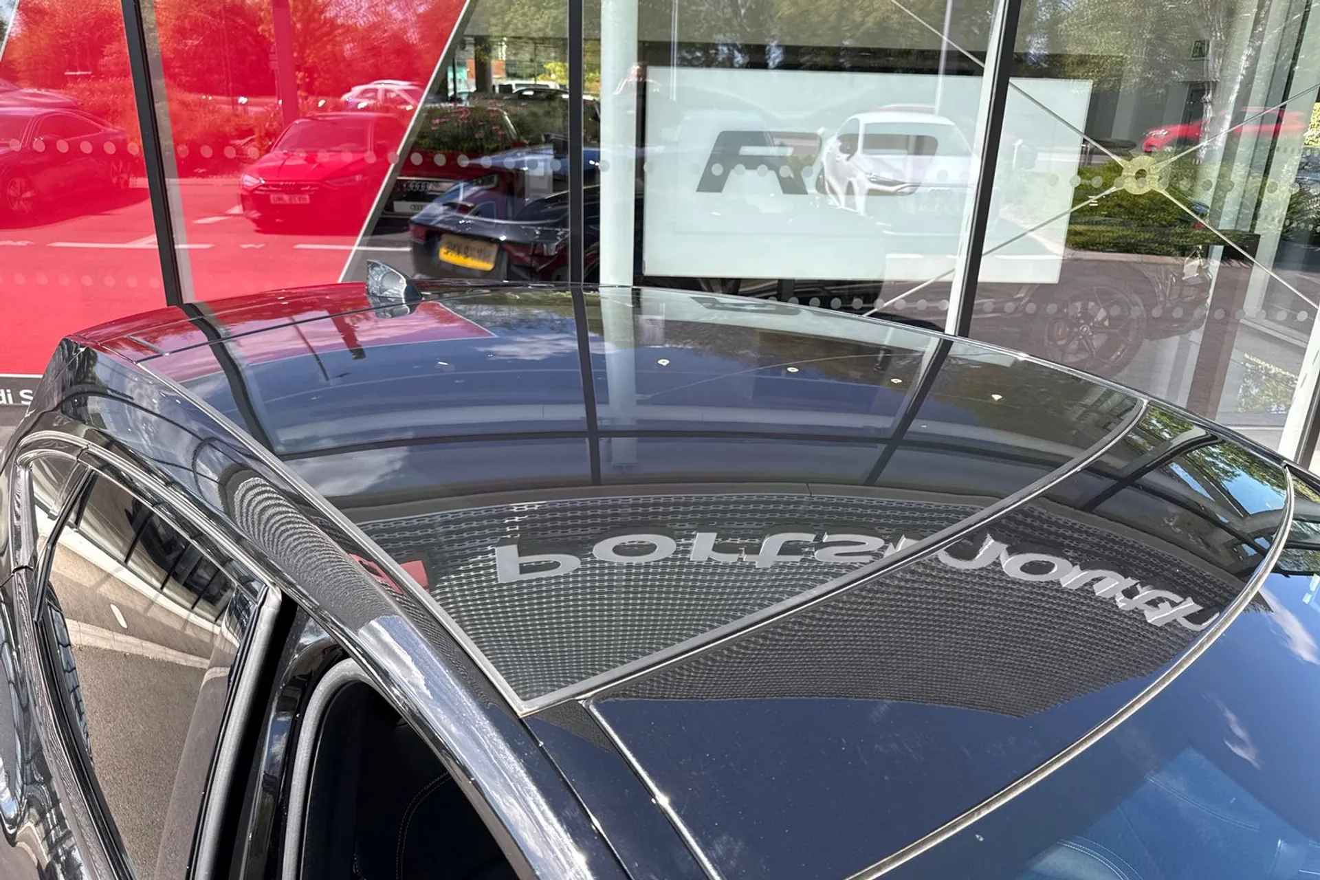 Jaguar E-PACE thumbnail image number 38