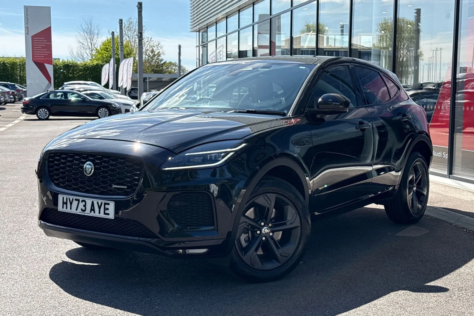 Jaguar E-PACE thumbnail image number 10
