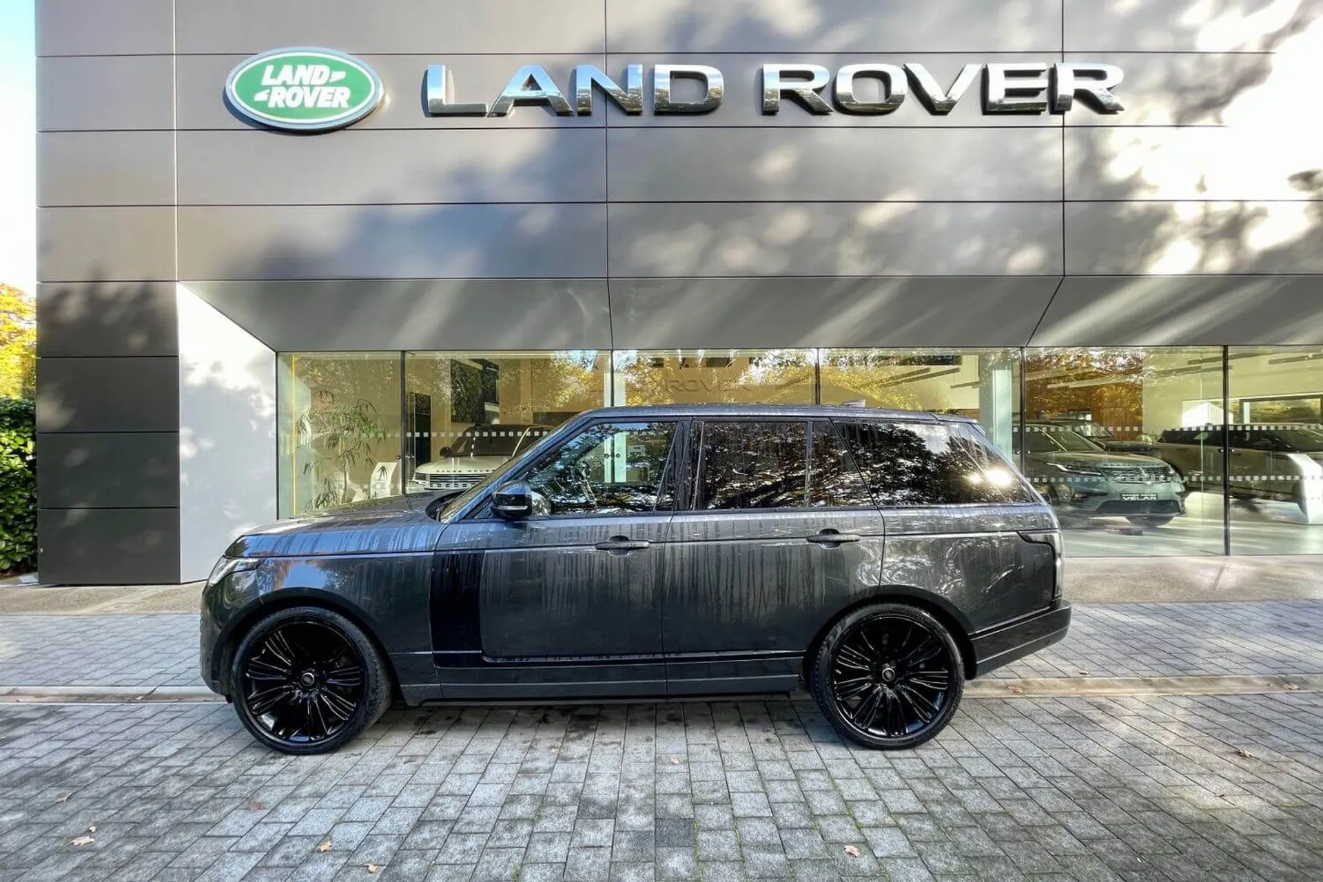 LAND ROVER RANGE ROVER thumbnail image number 24