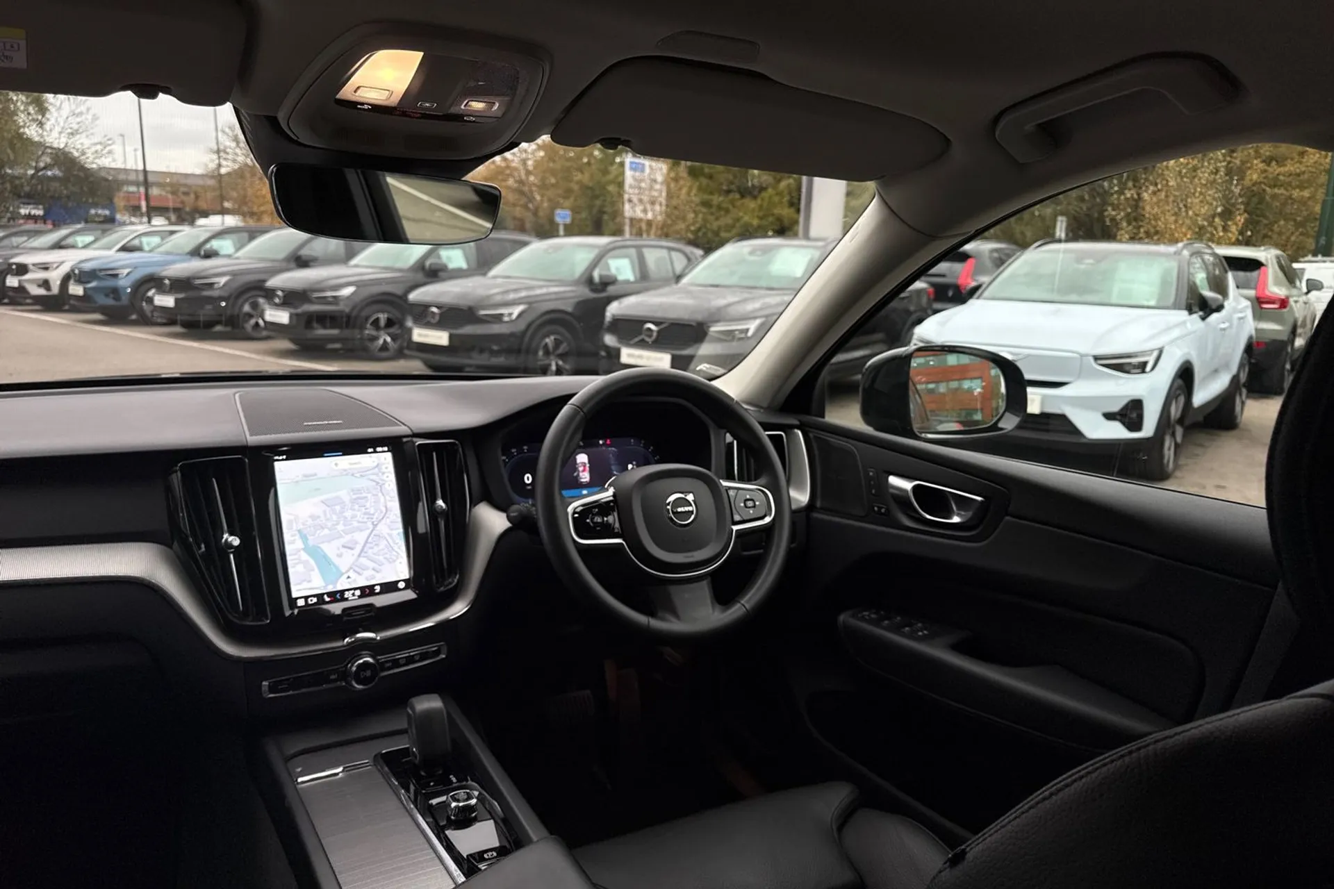 Volvo XC60 thumbnail image number 34