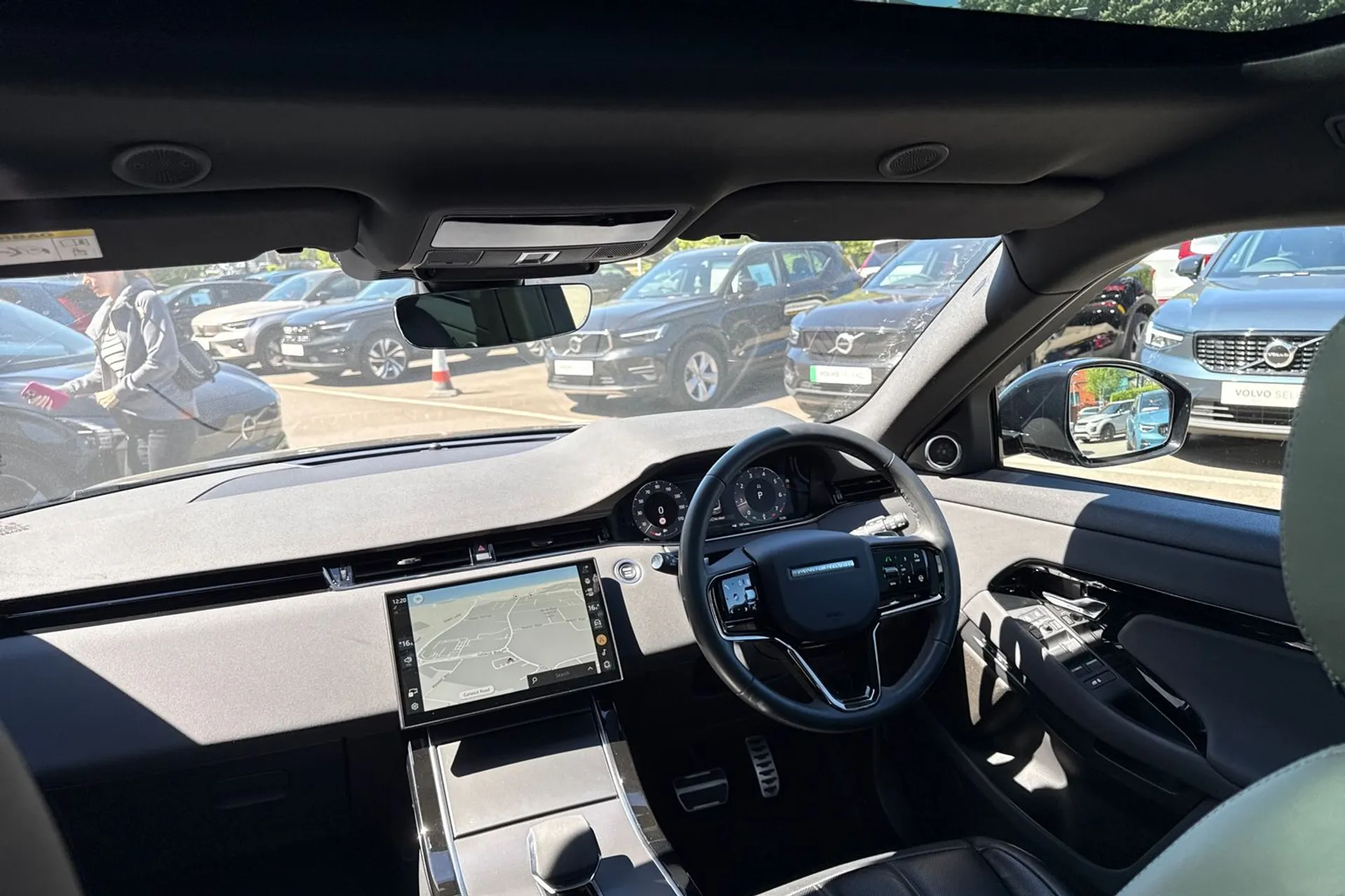 LAND ROVER RANGE ROVER EVOQUE thumbnail image number 33