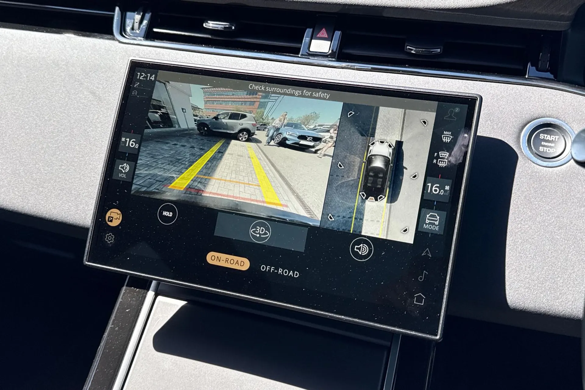 LAND ROVER RANGE ROVER EVOQUE thumbnail image number 4