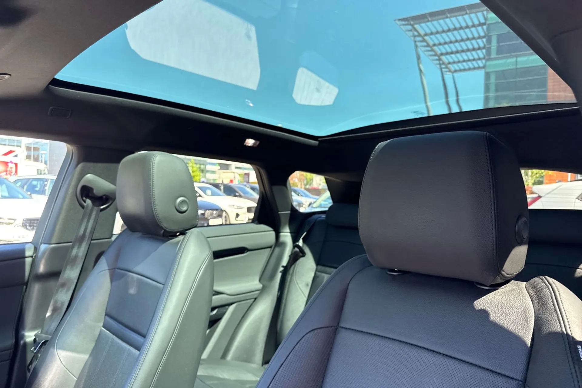 LAND ROVER RANGE ROVER EVOQUE thumbnail image number 29