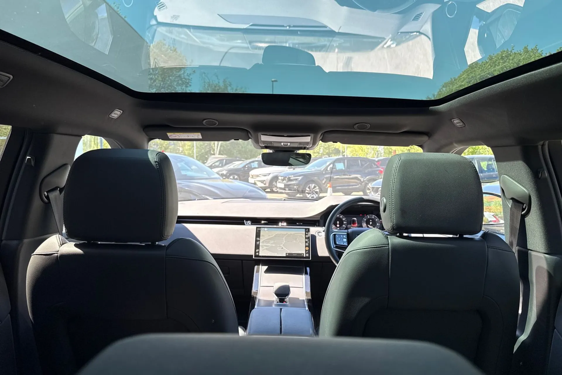 LAND ROVER RANGE ROVER EVOQUE thumbnail image number 22